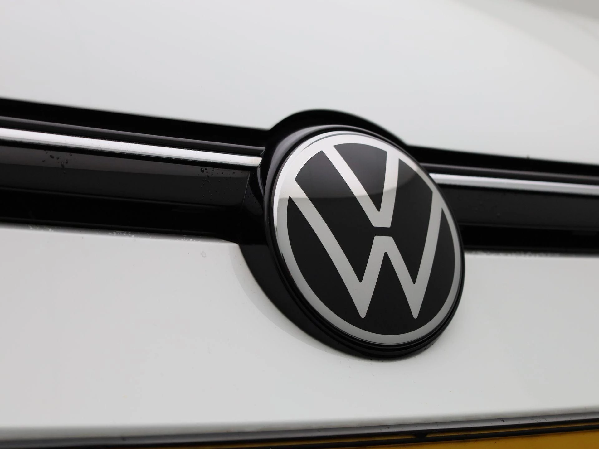 Volkswagen-Golf-image-38