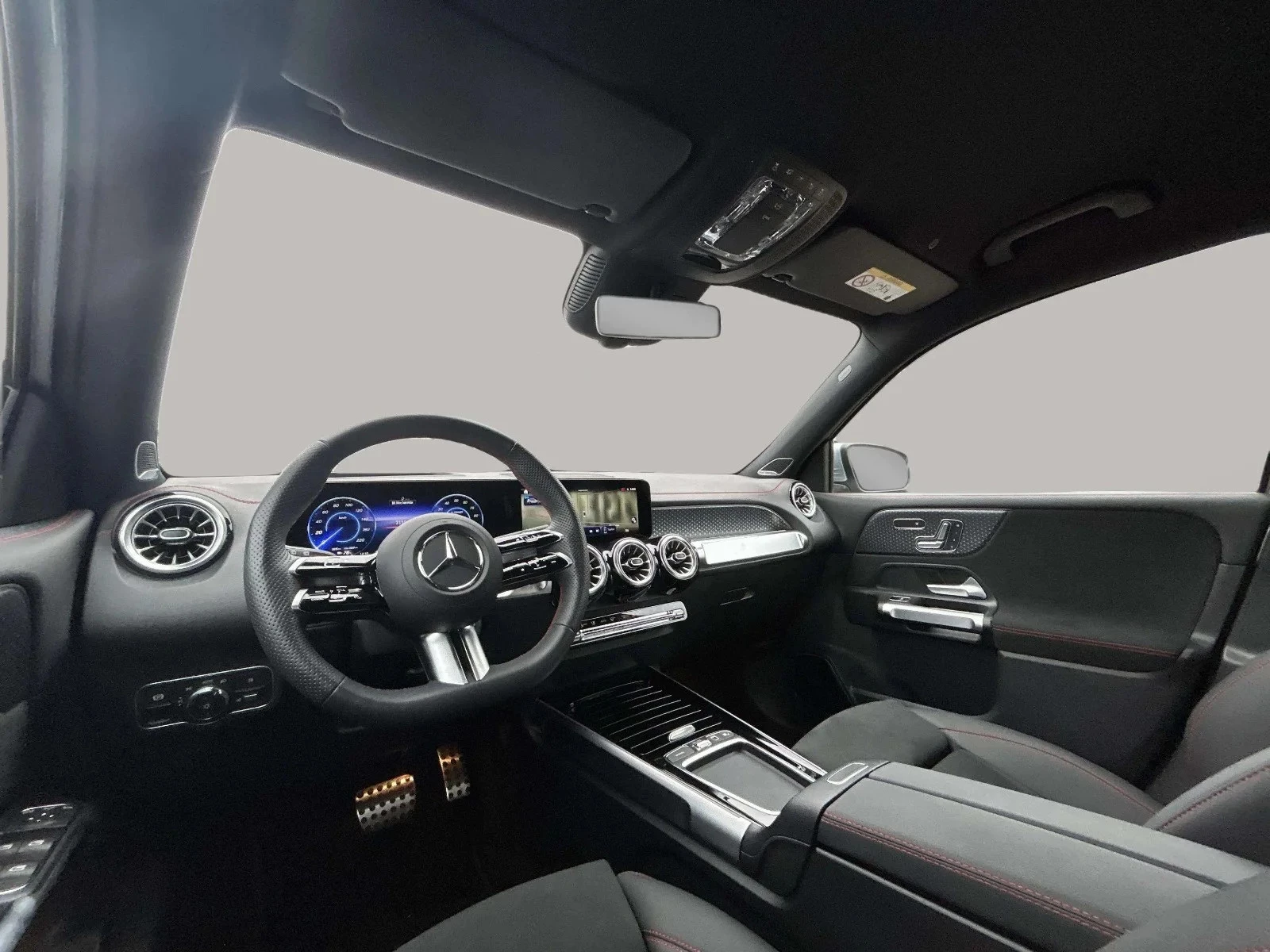 Mercedes-Benz-EQB-image-11