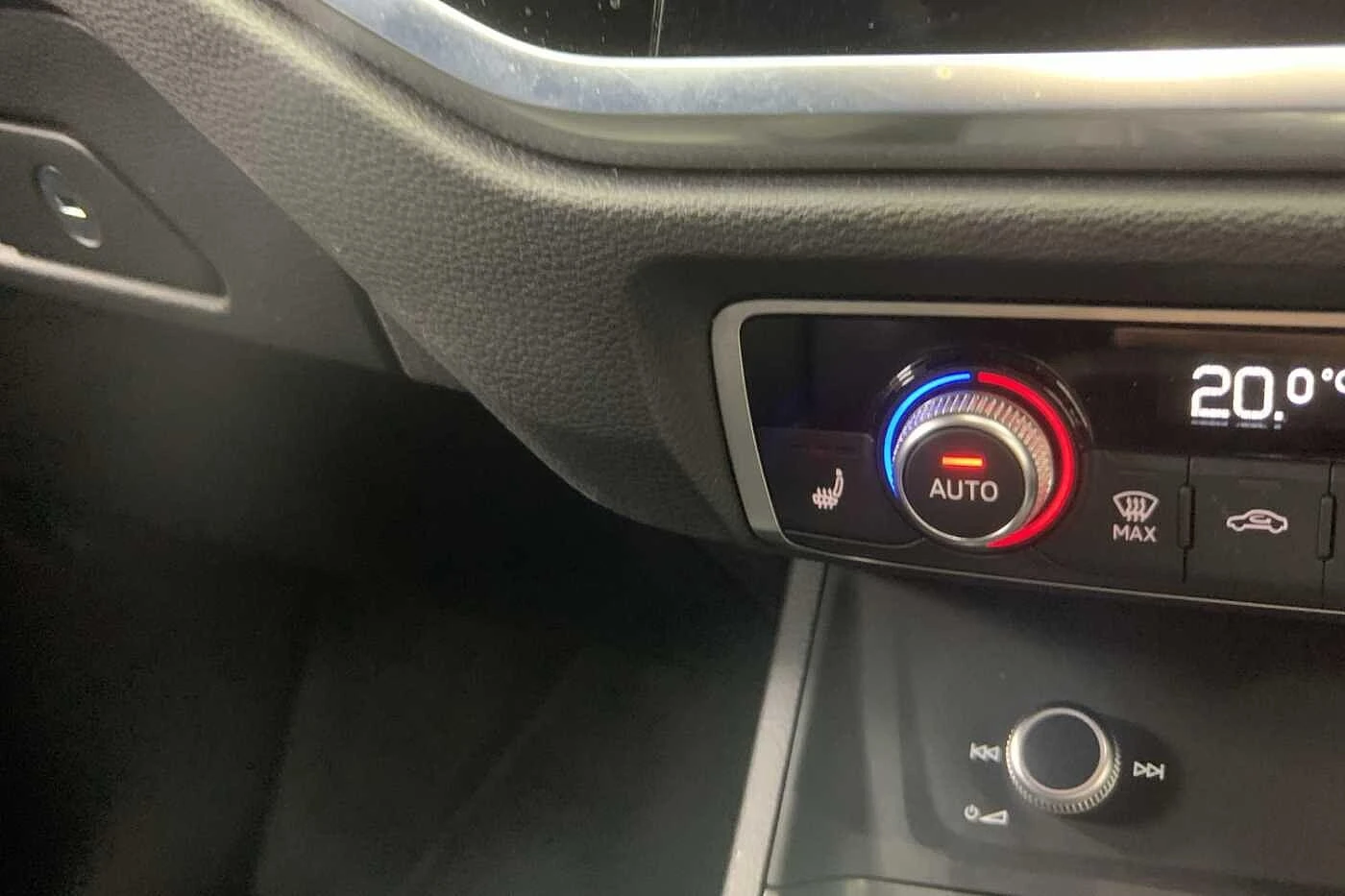 Audi-Q3-image-16