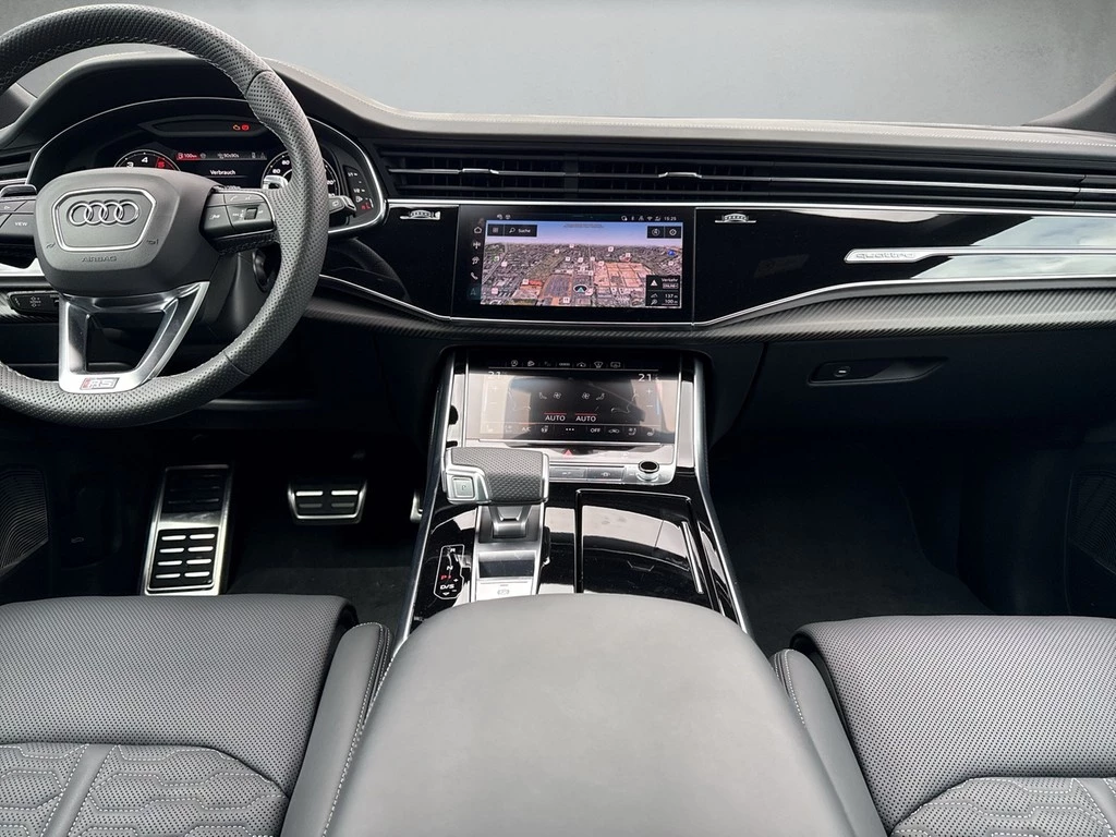 Audi RSQ8 performance tiptronic *UPE 194.795,00*