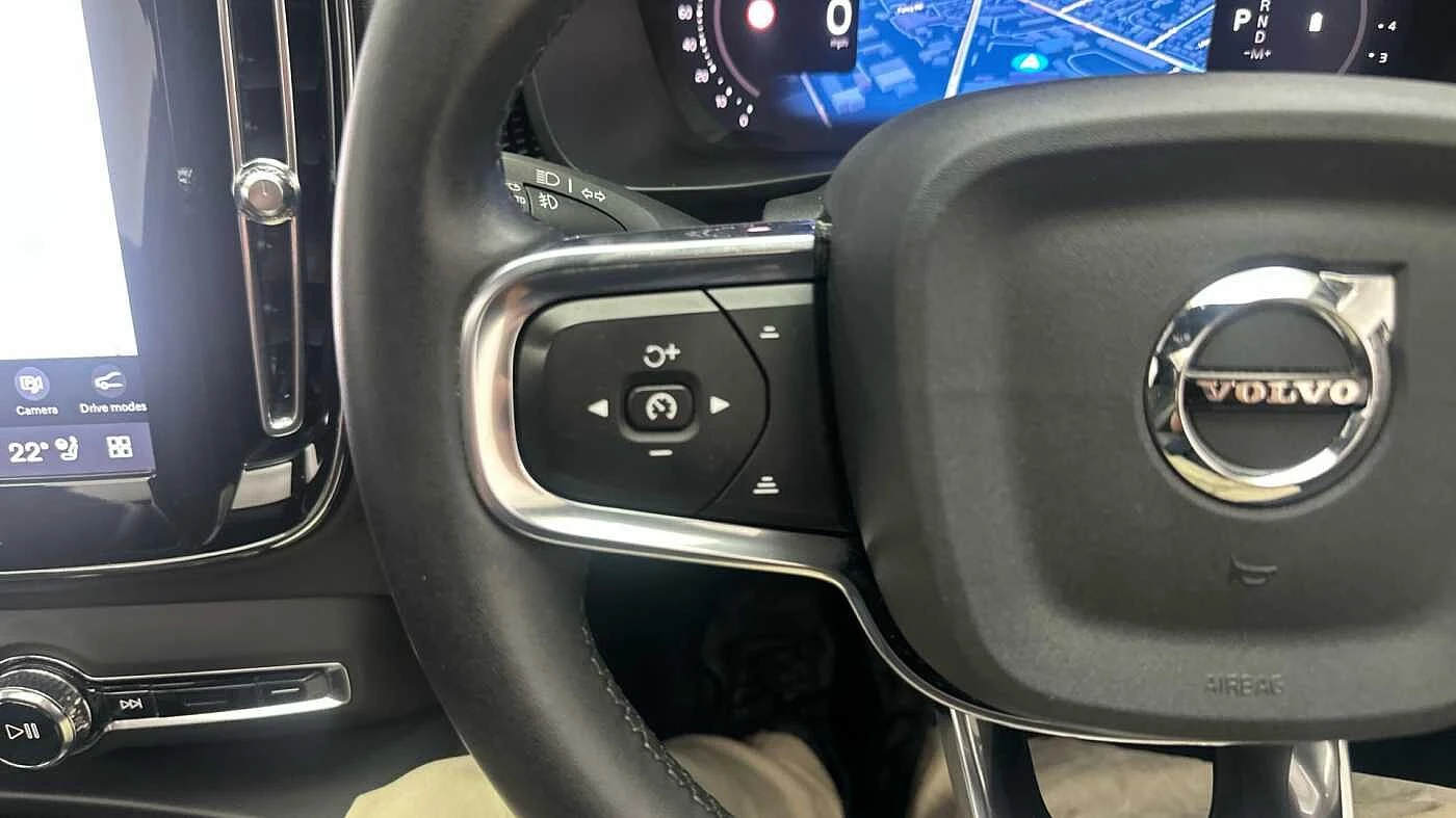Volvo-XC40-image-25