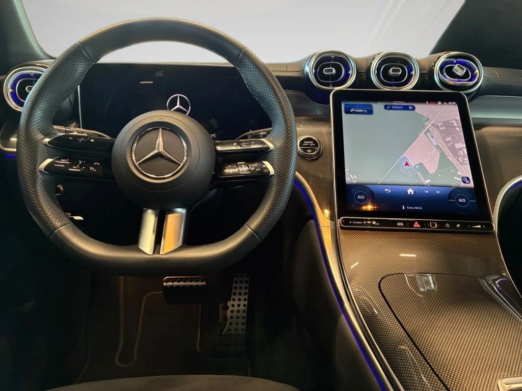 Mercedes-Benz-GLC 300 d-image-10