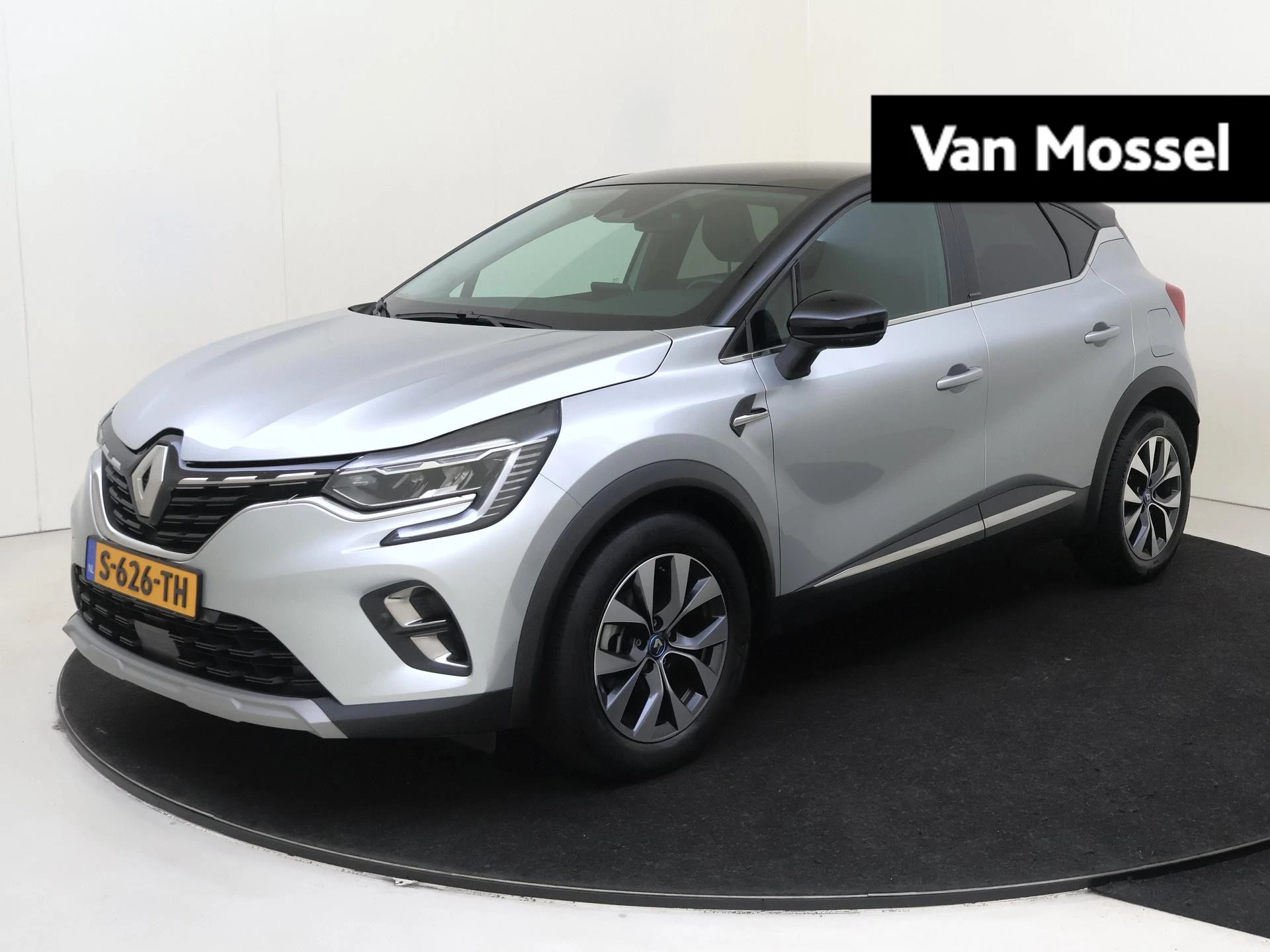 Renault-Captur-image-0