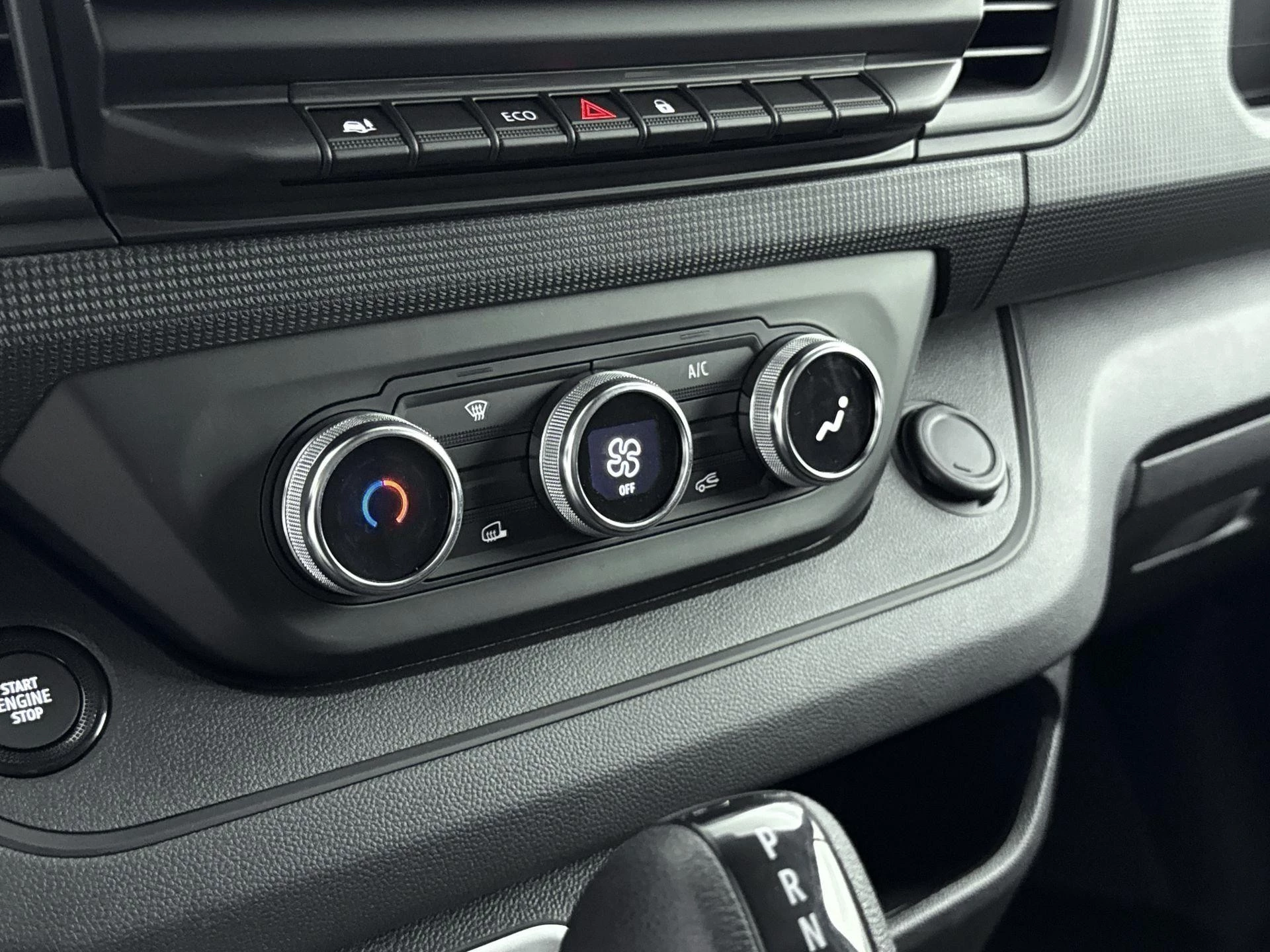 Renault-Trafic-image-8