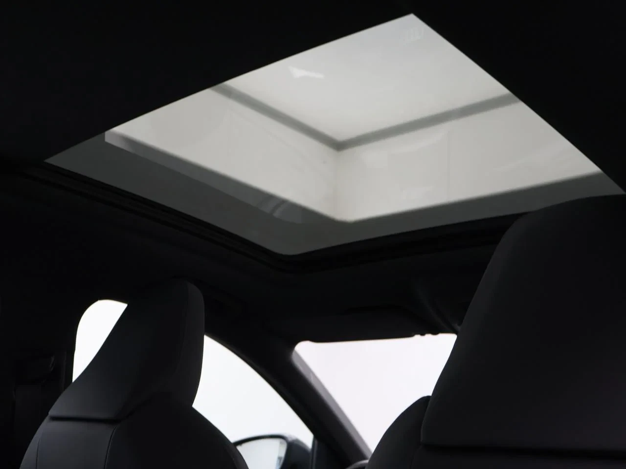 Audi Q6 e-tron Q6 e-Tron 100 kWh 50 Performance Advanced *AUTOMAAT*PANODAK*TREKHAAK*LEDER*CAMERA*NAVI*APP-CONNECT*...*