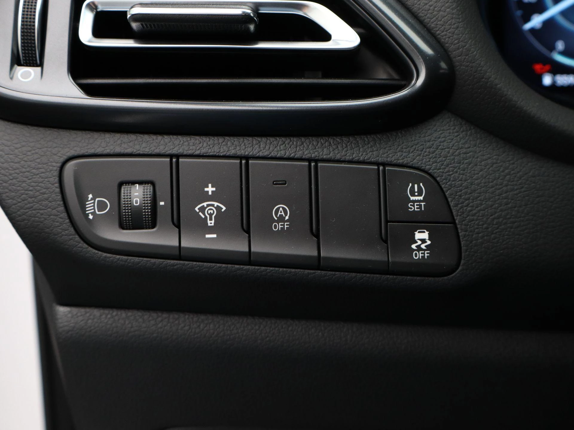 Hyundai-i30-image-23