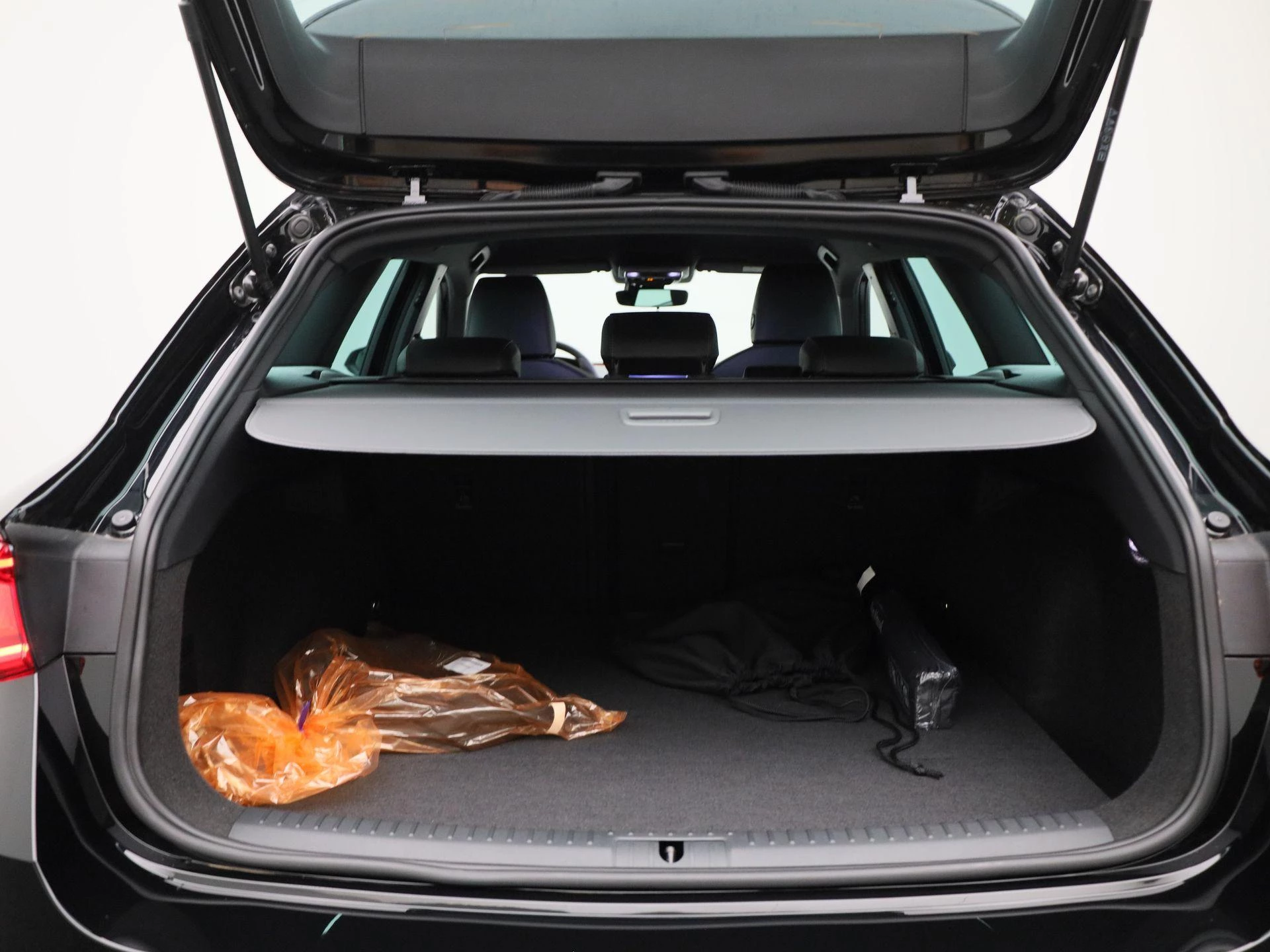 SEAT Leon Sportstourer 1.5 TSI e-Hybrid FR Business