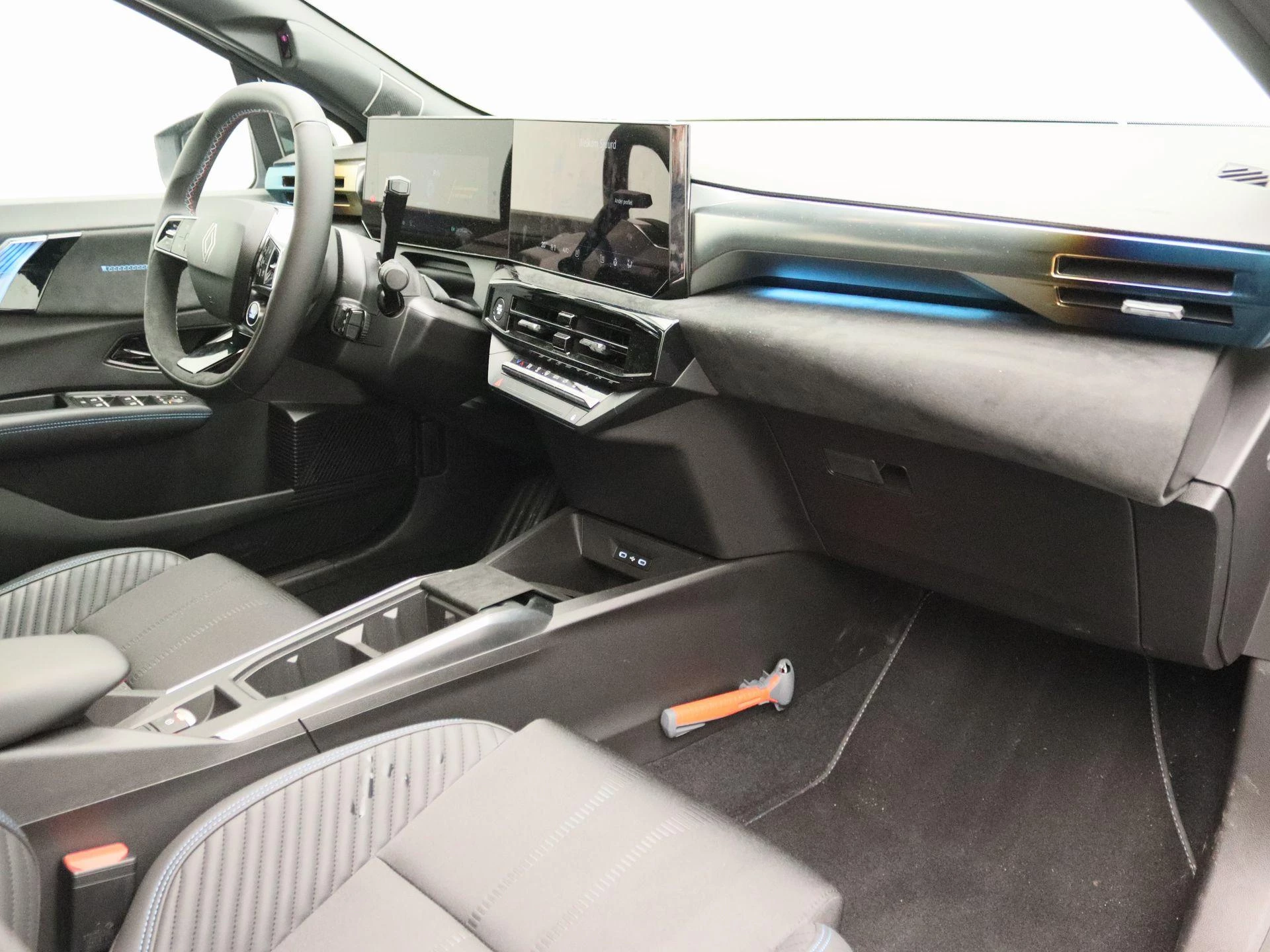 Renault-Clio-image-21