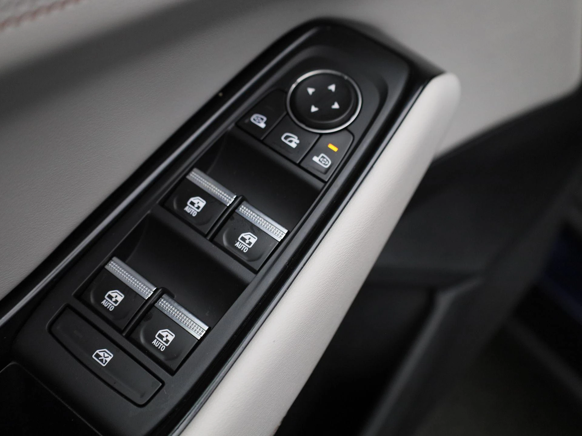 Renault Espace E-Tech full hybrid 200 iconic 5p.