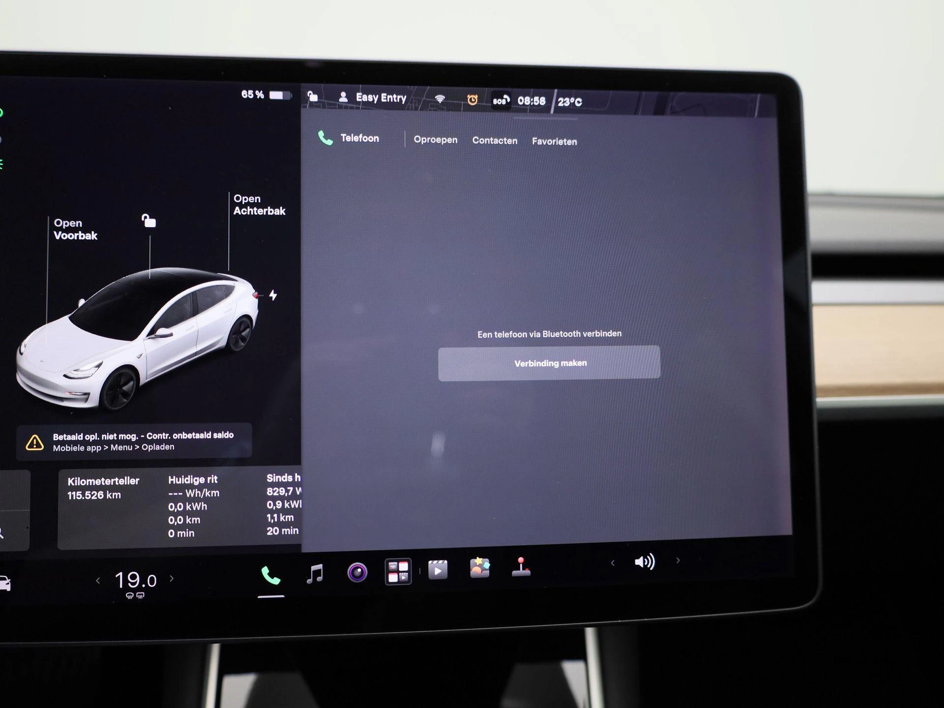 Tesla-Model 3-image-21