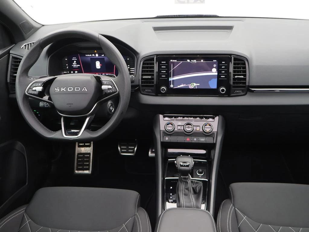 Škoda Karoq Karoq Sportline 1.5TSI AUTOMAAT*PANODAK*VIRTUAL COCKPIT*SPORTZETELS*ACC*PDC ACHTER*...*