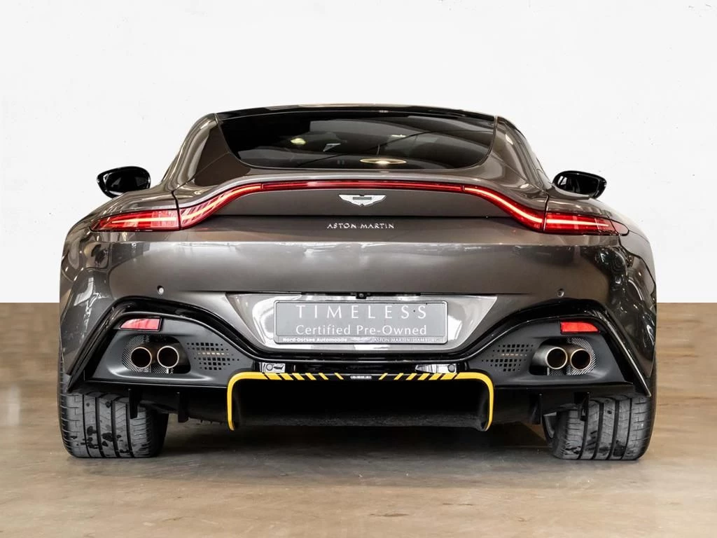 Aston Martin V8 Vantage Coupé 007 Edition 1 of 100
