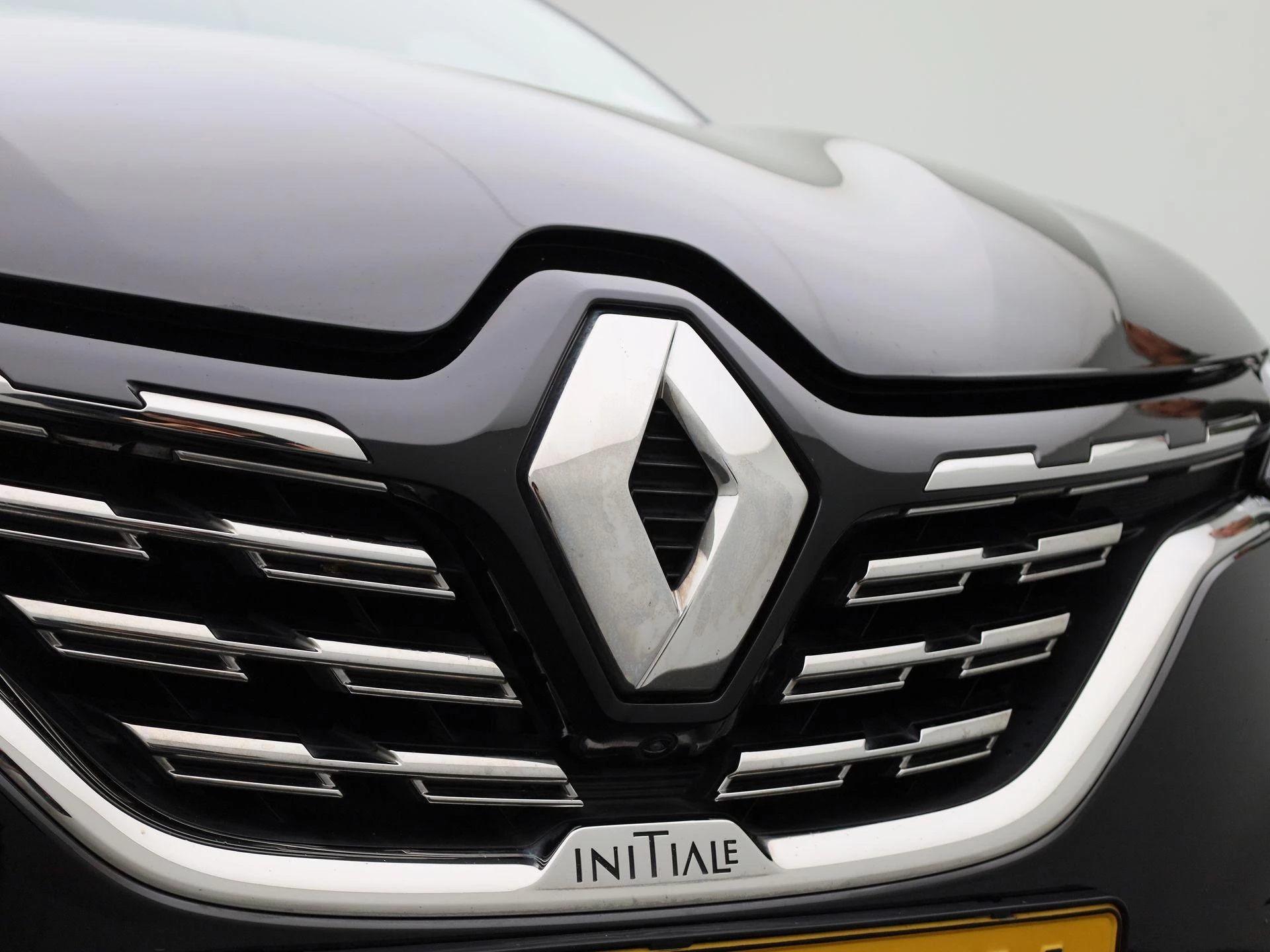 Renault Captur 1.3 TCe 140 Initiale Paris