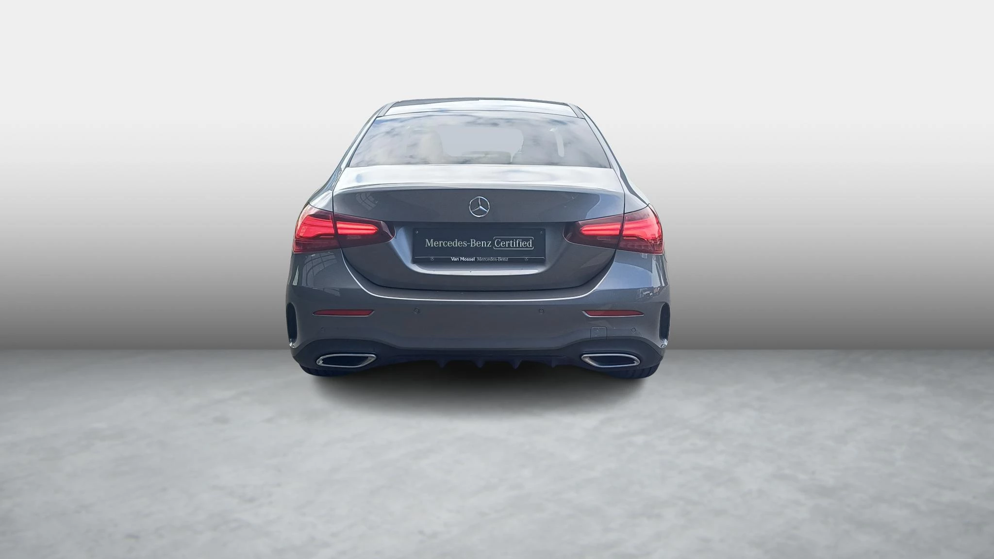 Mercedes-Benz A-Klasse 180 Star Edition Limousine + PANORAMISCH DAK + MULTIBEAM + CARPLAY +