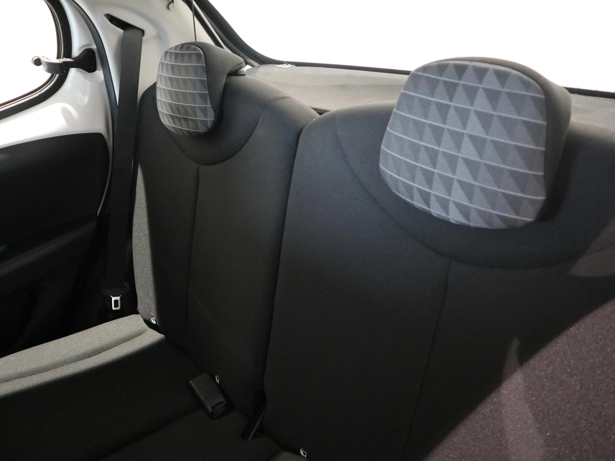 Peugeot-108-image-9