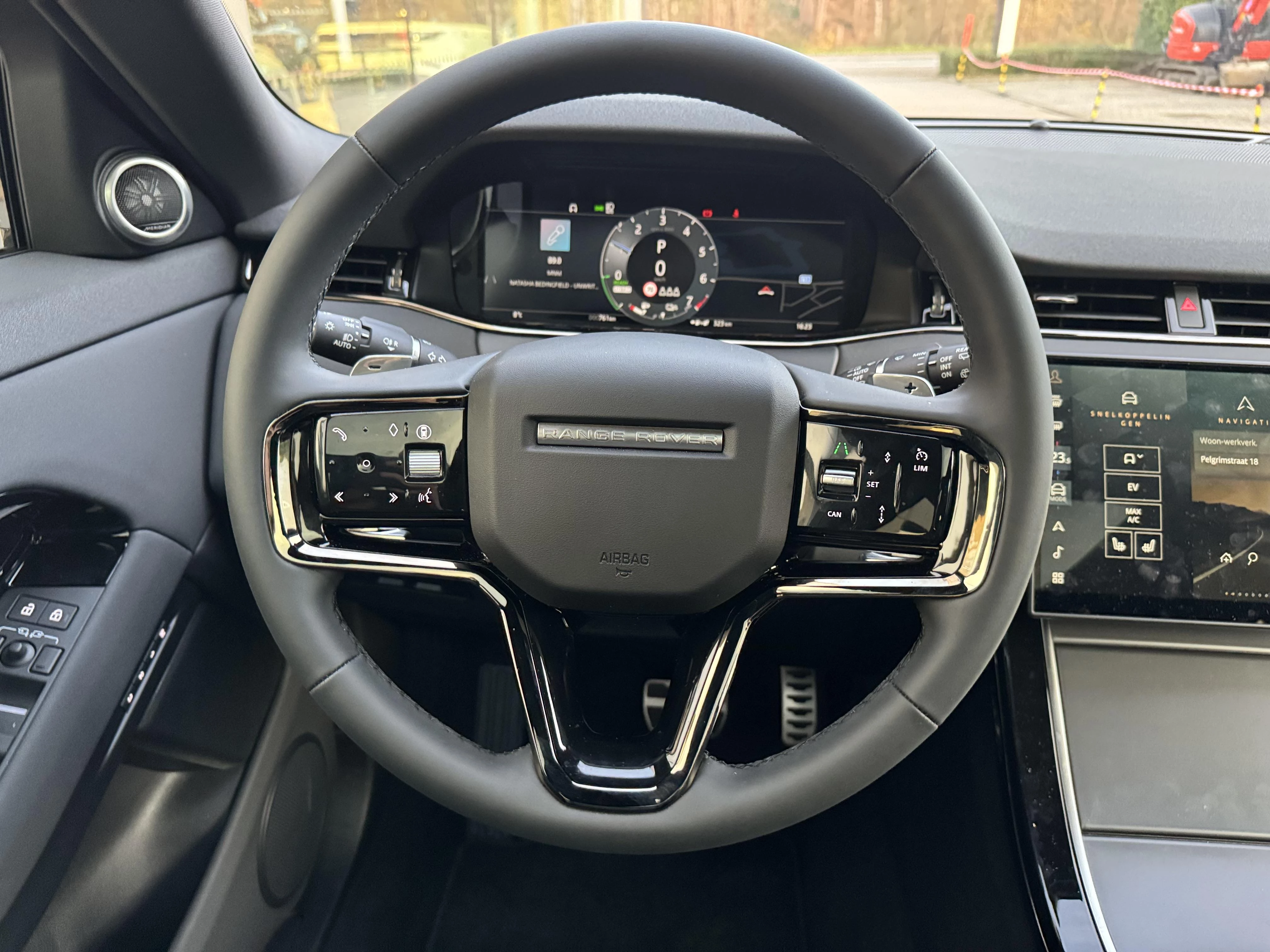 Land Rover Range Rover Evoque P270e Dynamic SE AWD