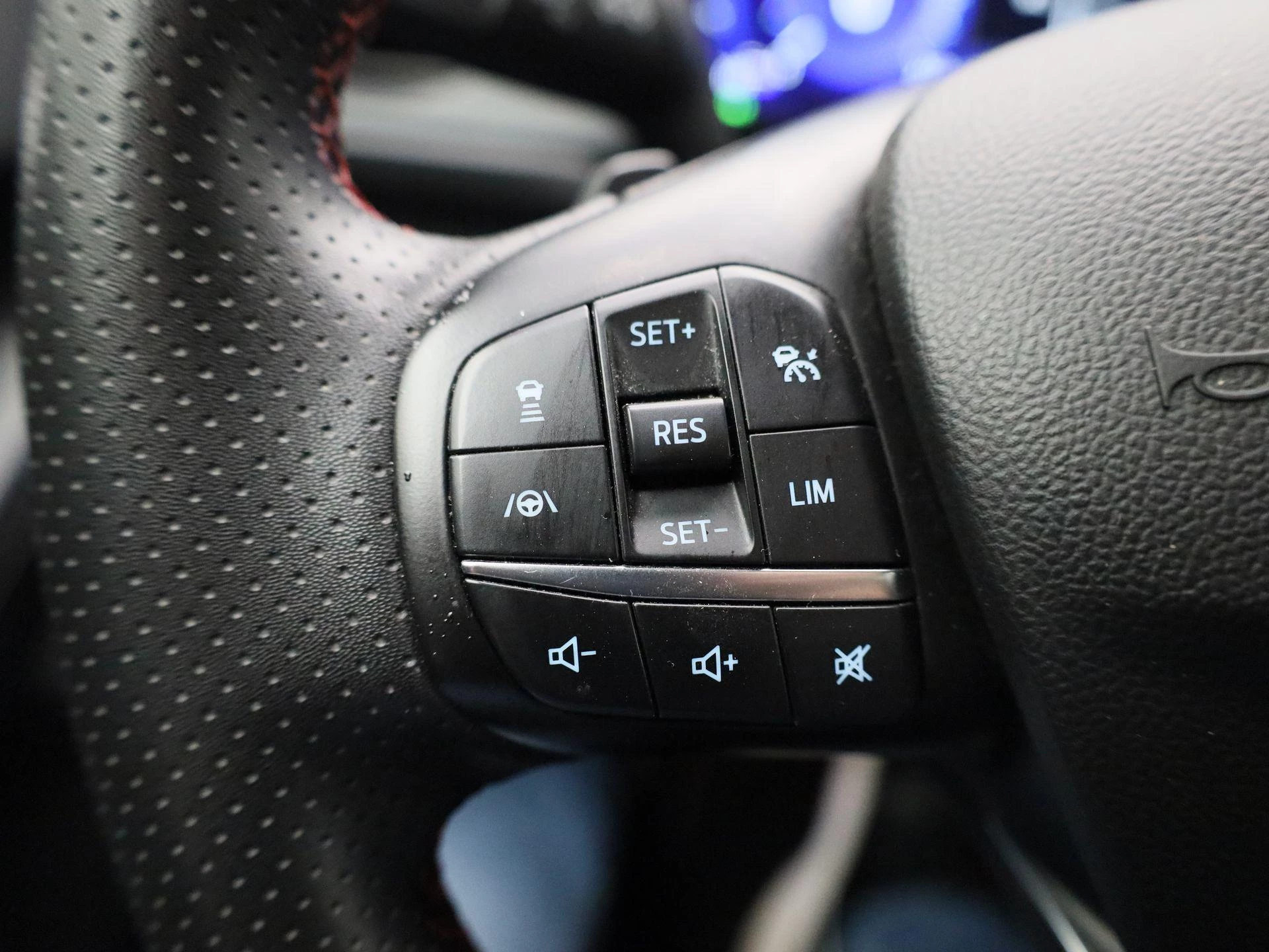 Ford Focus Wagon 1.5 EcoBoost ST Line X Business