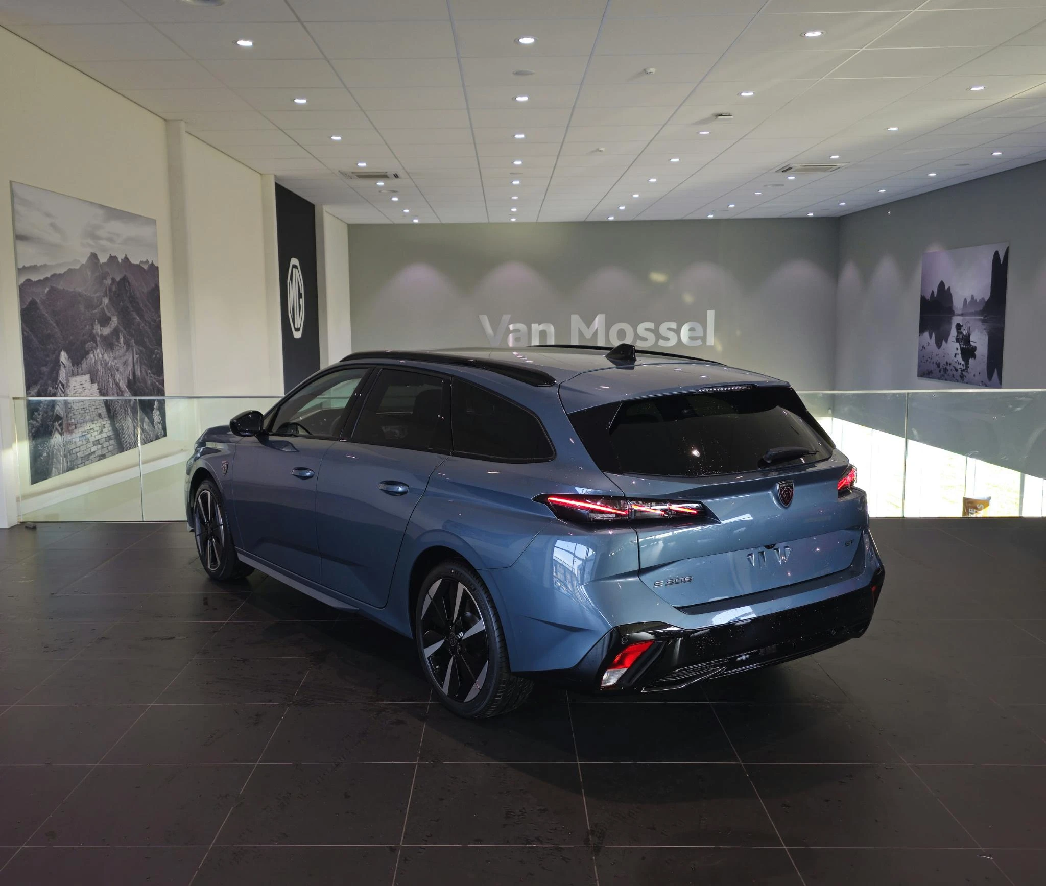 Peugeot e-308 SW GT 54 kWh