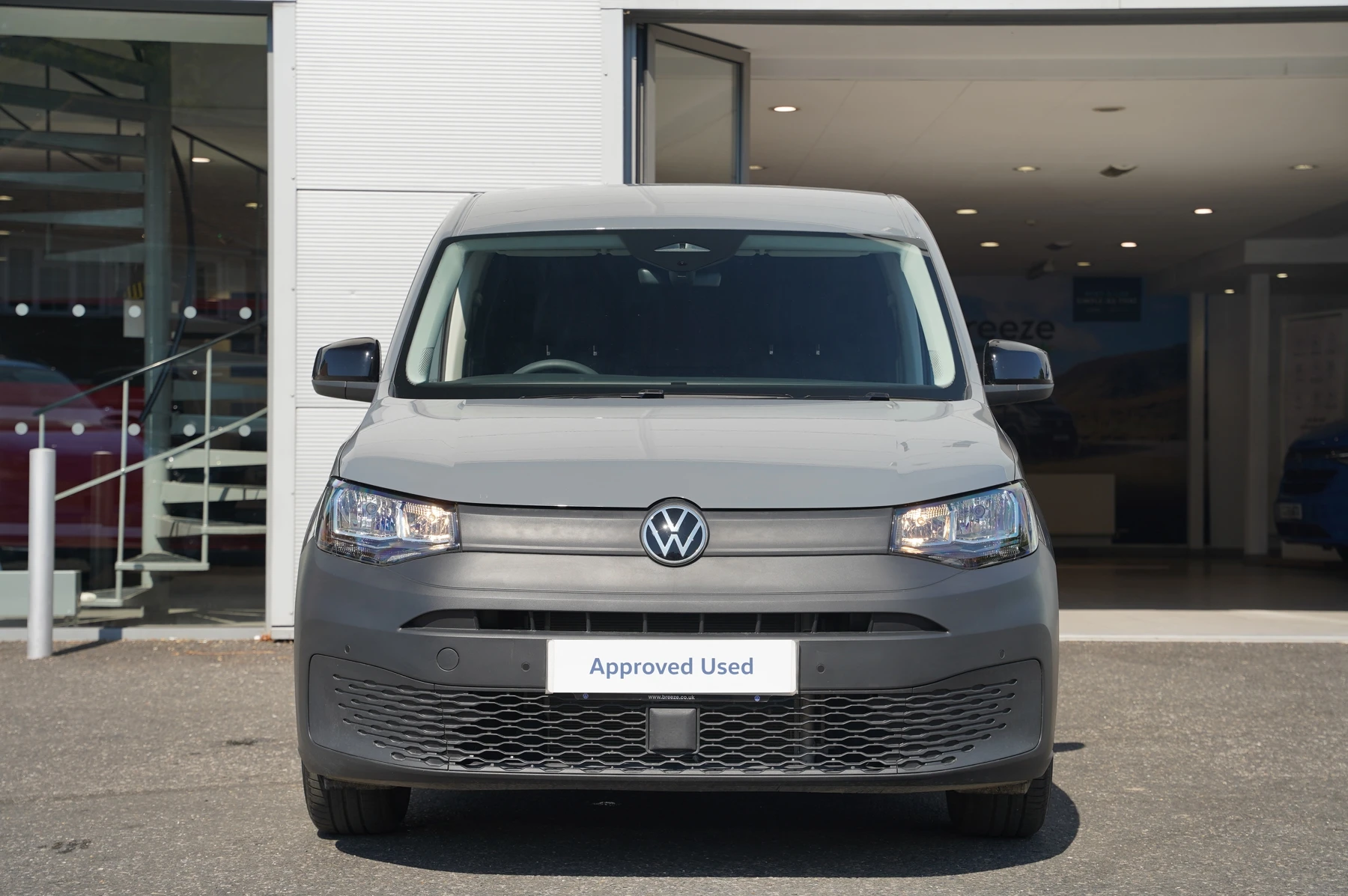 Volkswagen-Caddy-image-6