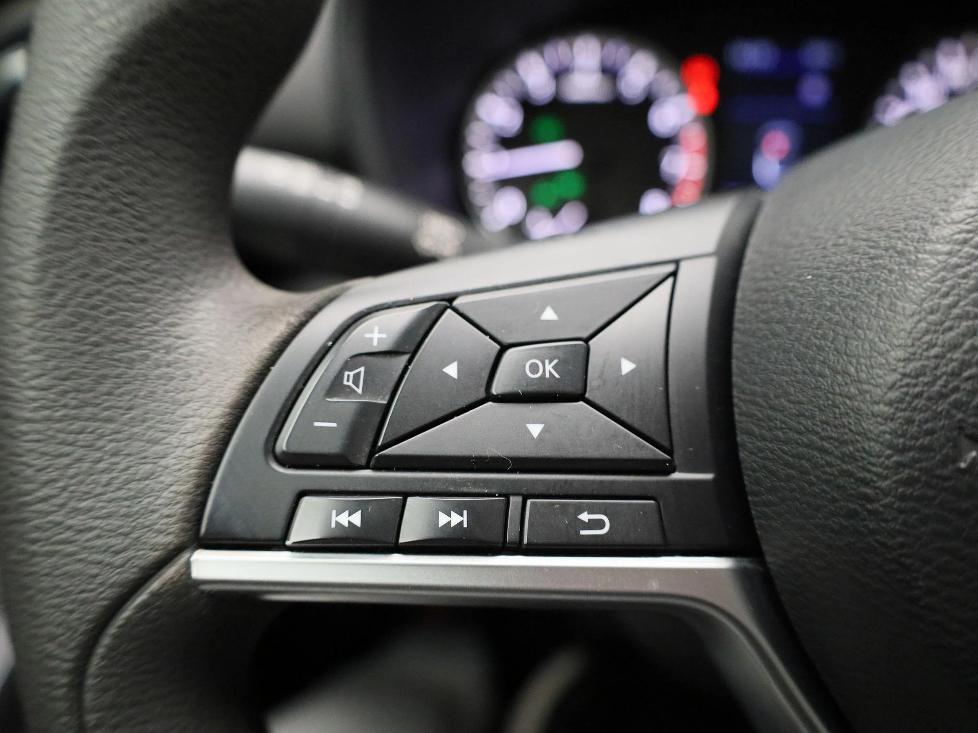 Nissan-Juke-image-16