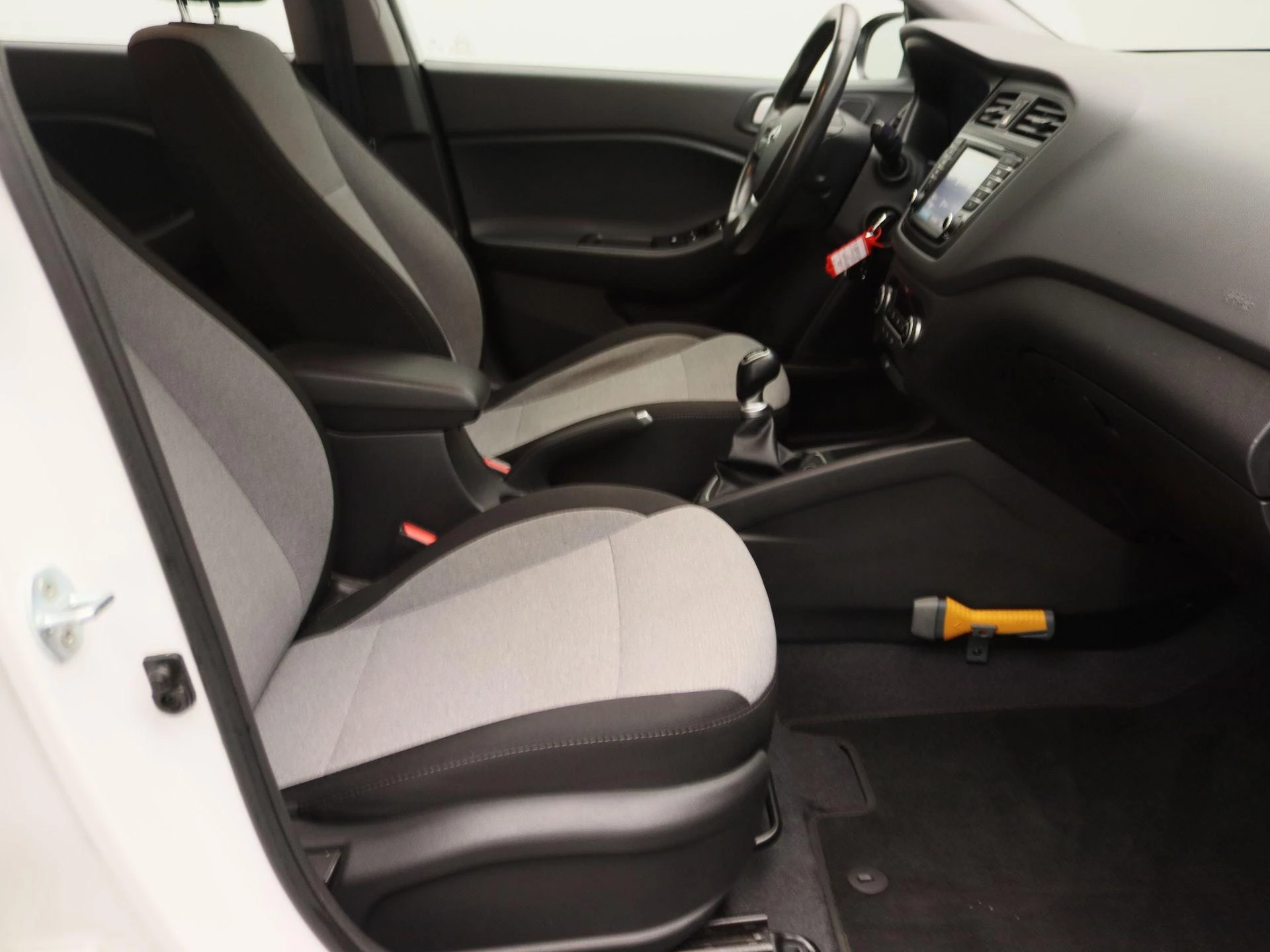 Hyundai-i20-image-23