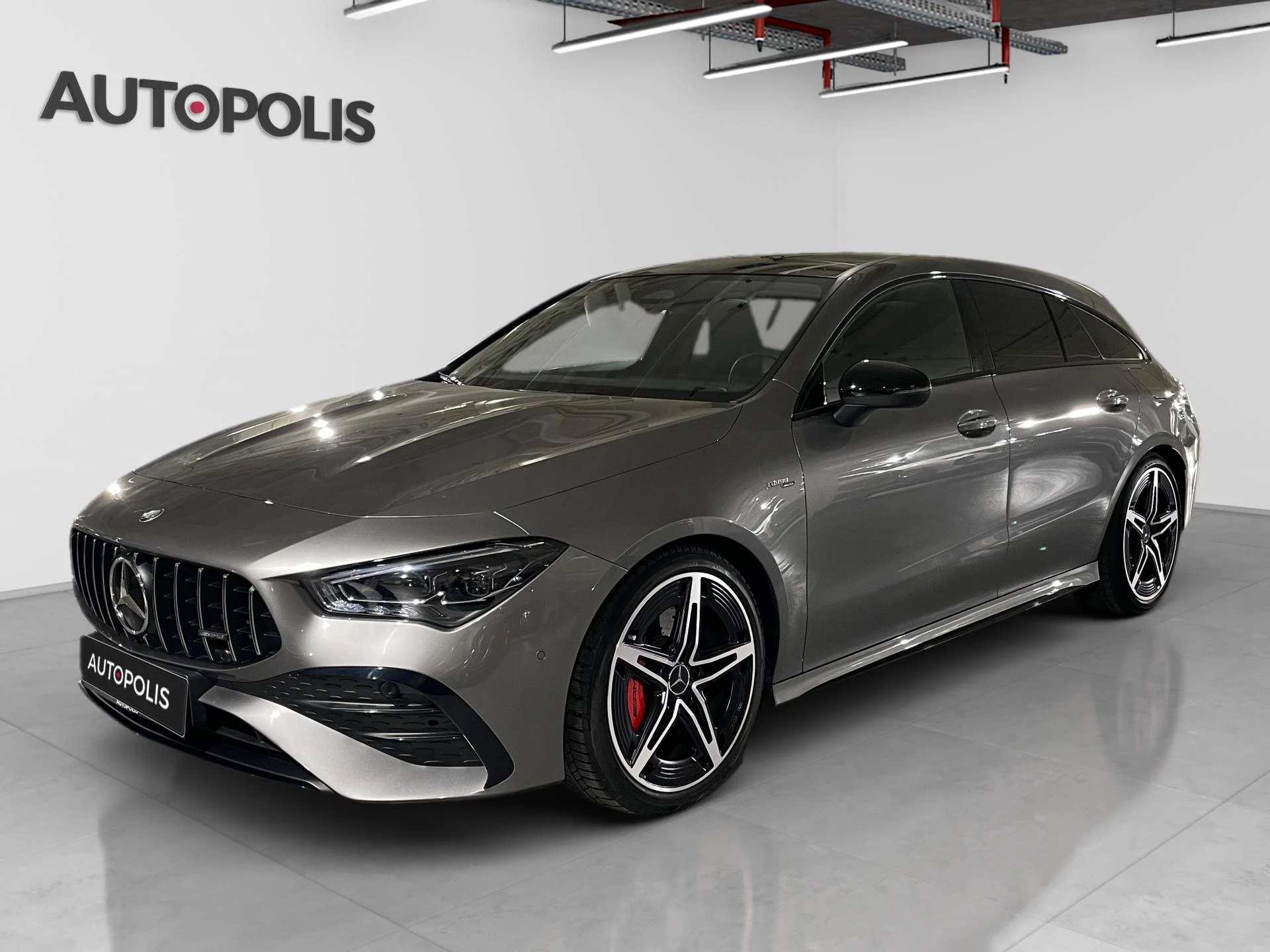 Mercedes-Benz-CLA-image-0