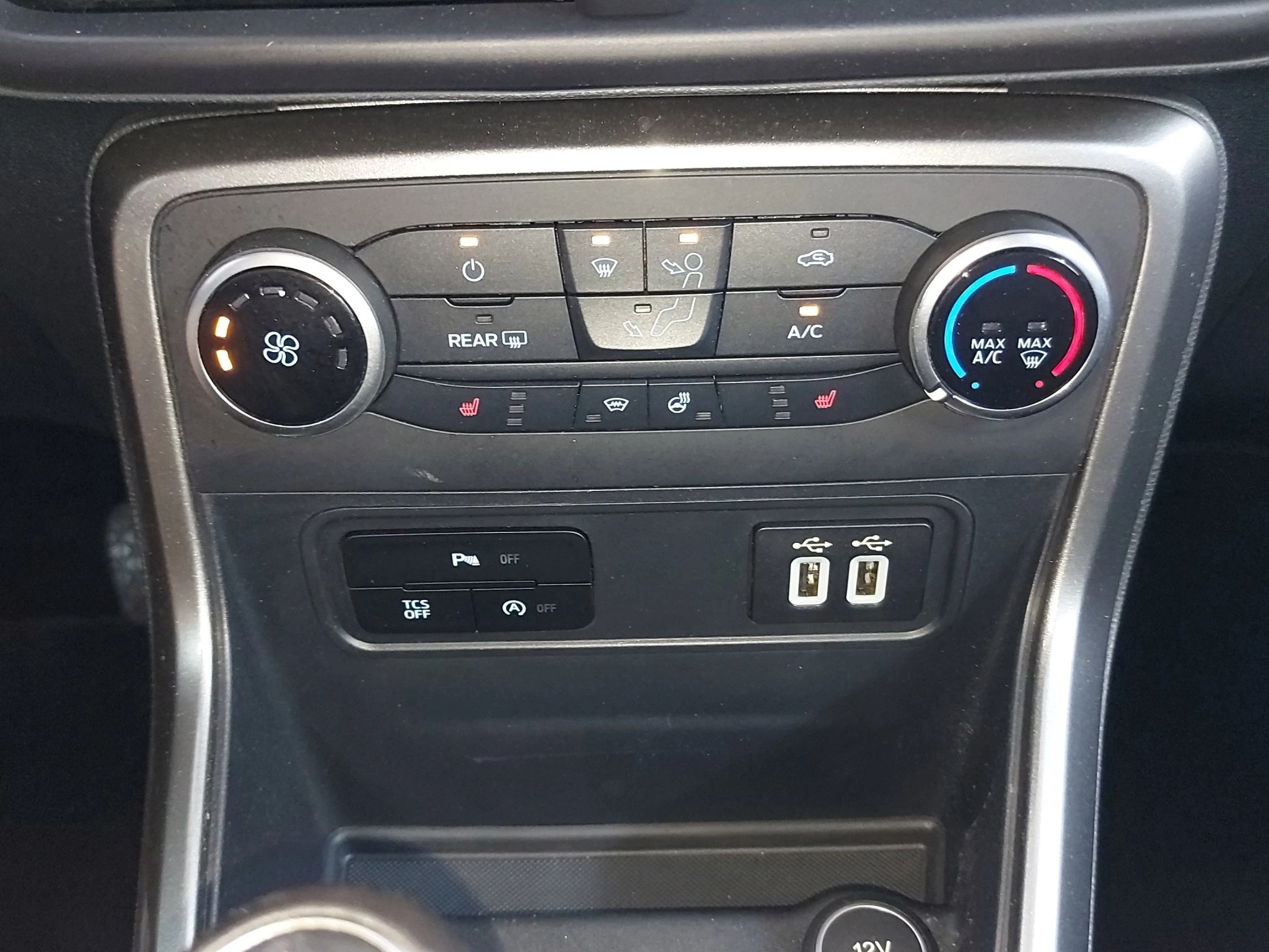 Ford EcoSport Cool&Connect