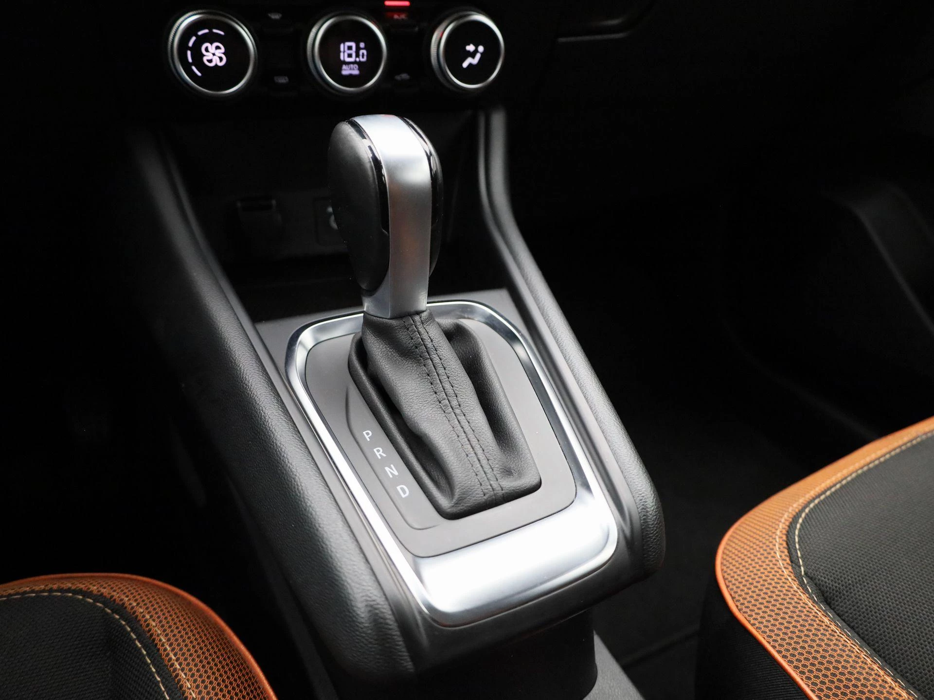 Renault-Captur-image-17