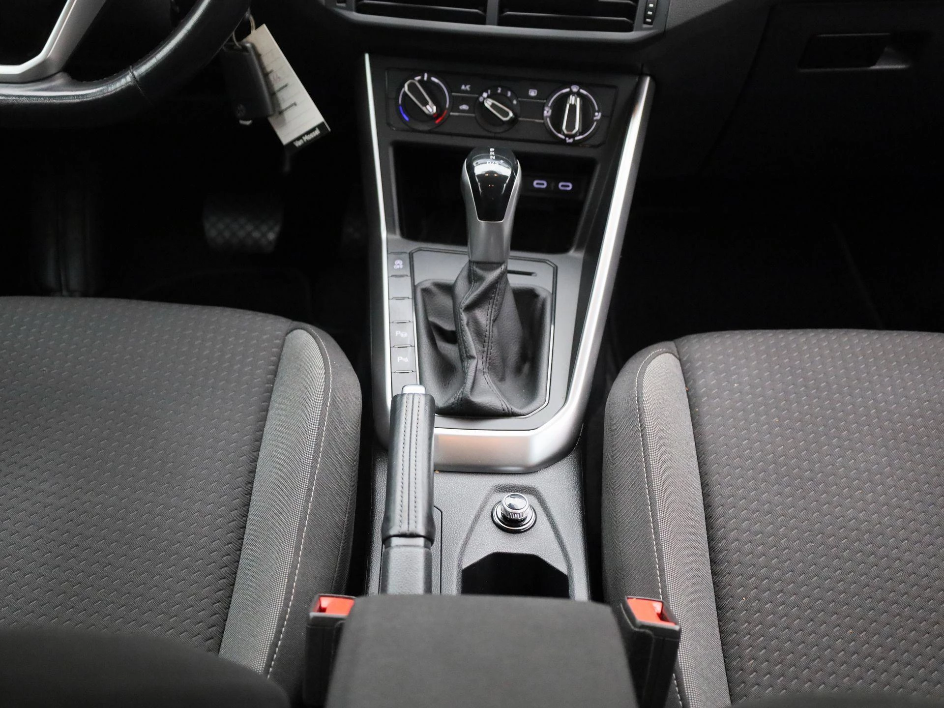 Volkswagen Polo 1.0 TSI Life DSG