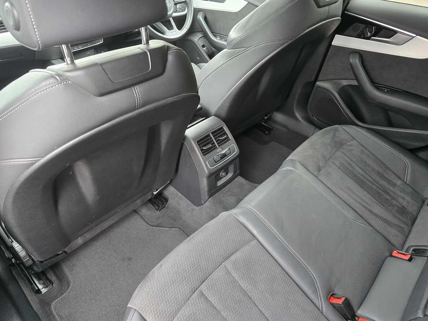 Audi-A4-image-47
