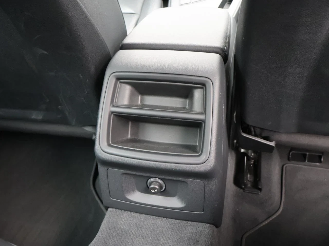 Audi-A4-image-12