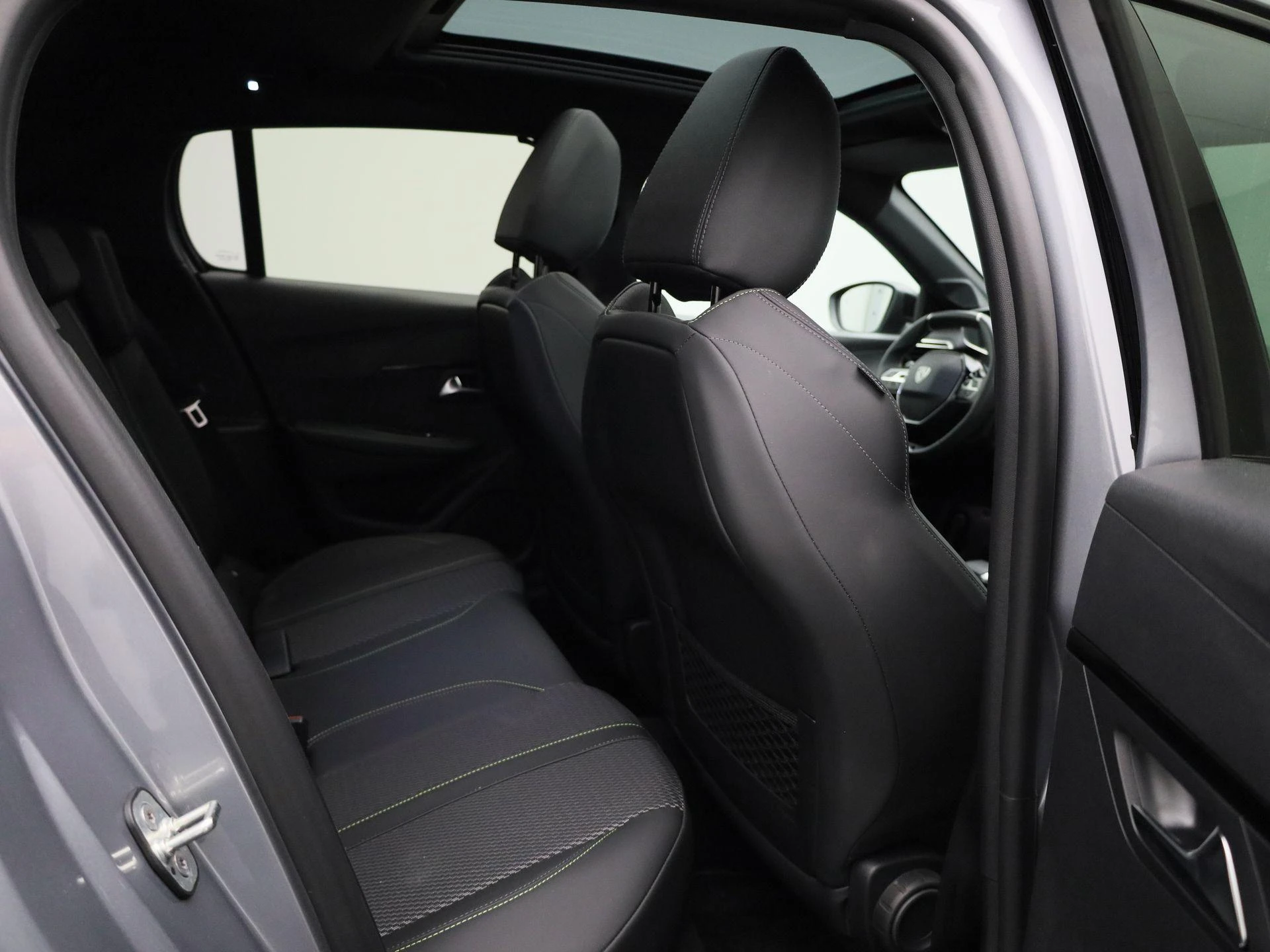 Peugeot 208 1.2 PureTech 100 GT