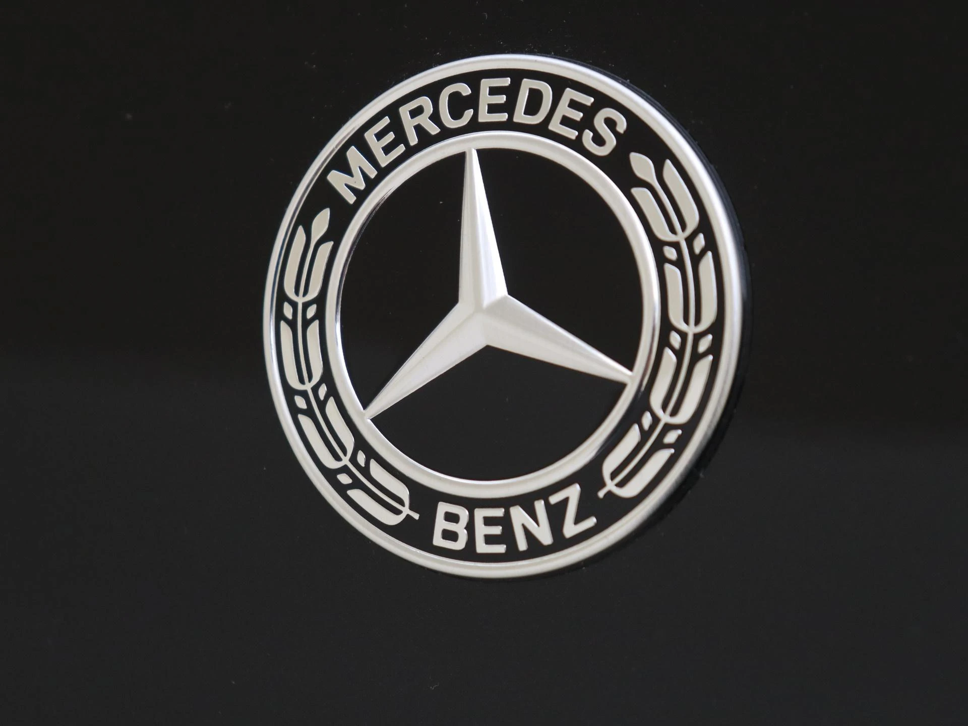 Mercedes-Benz E-Klasse 300 e Business Solution AMG