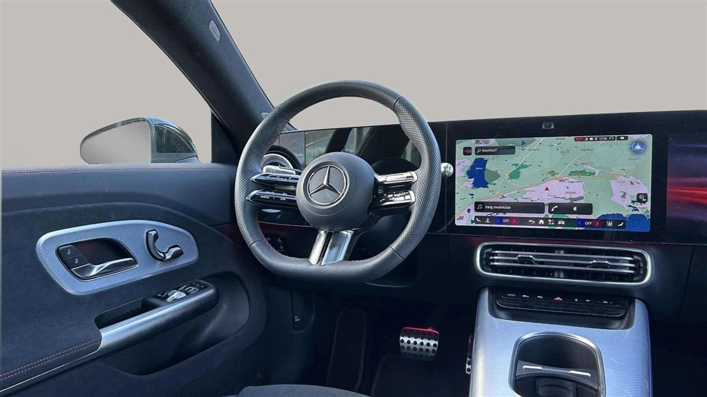 Mercedes-Benz-CLA-image-11