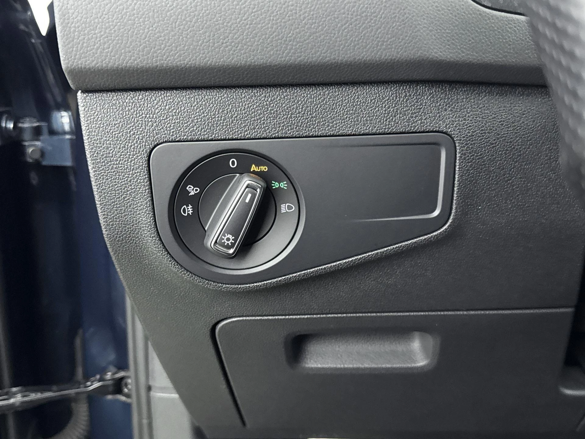 Volkswagen-Tiguan-image-23