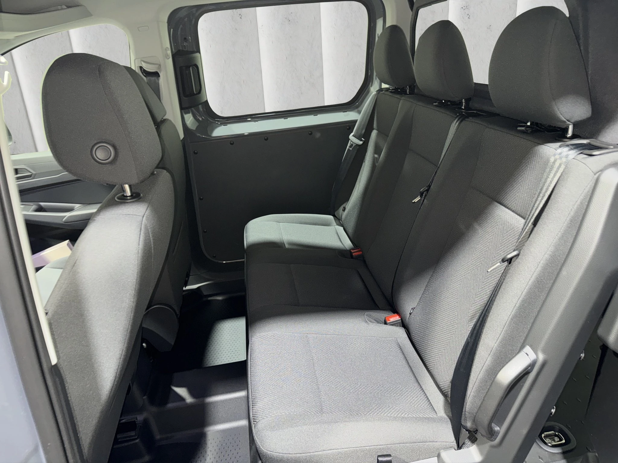 Ford-Transit Connect-image-9