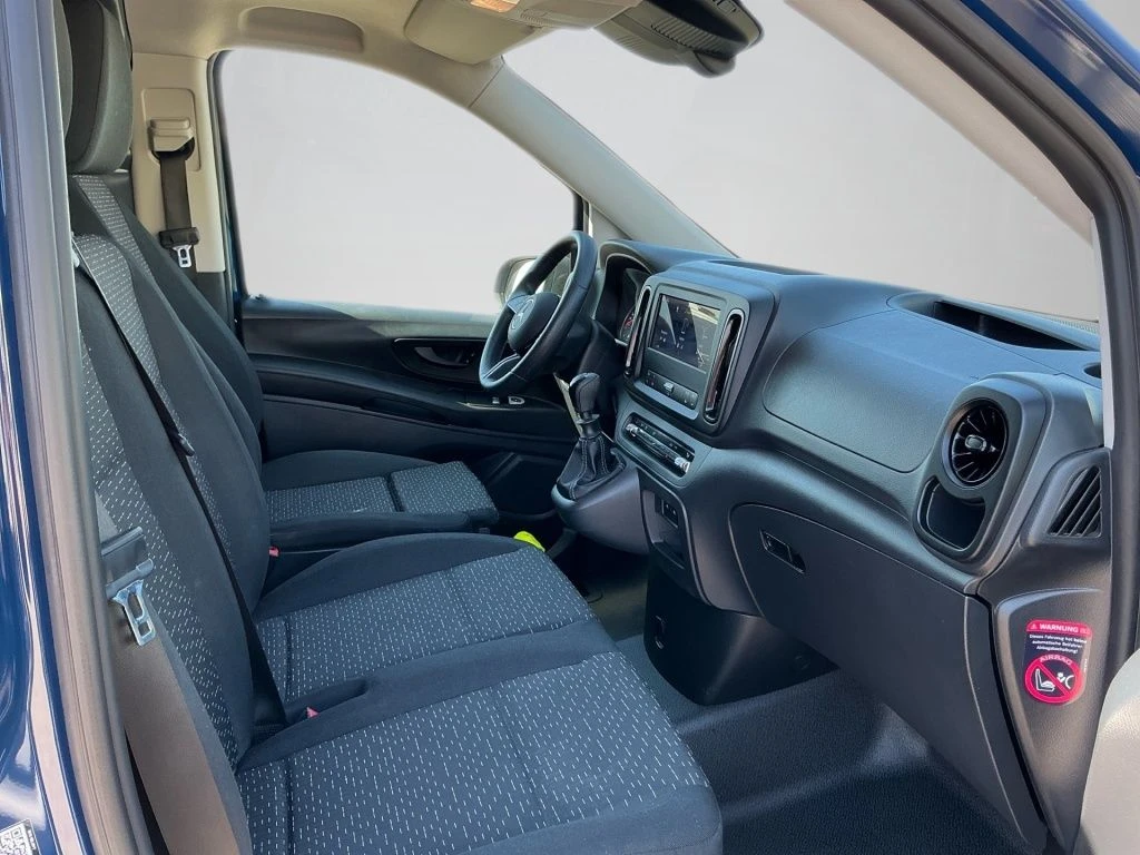 Mercedes-Benz-Vito 116-image-11