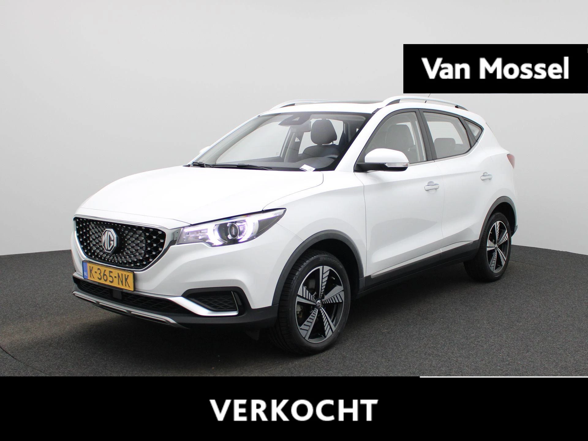 MG-ZS EV-image-0