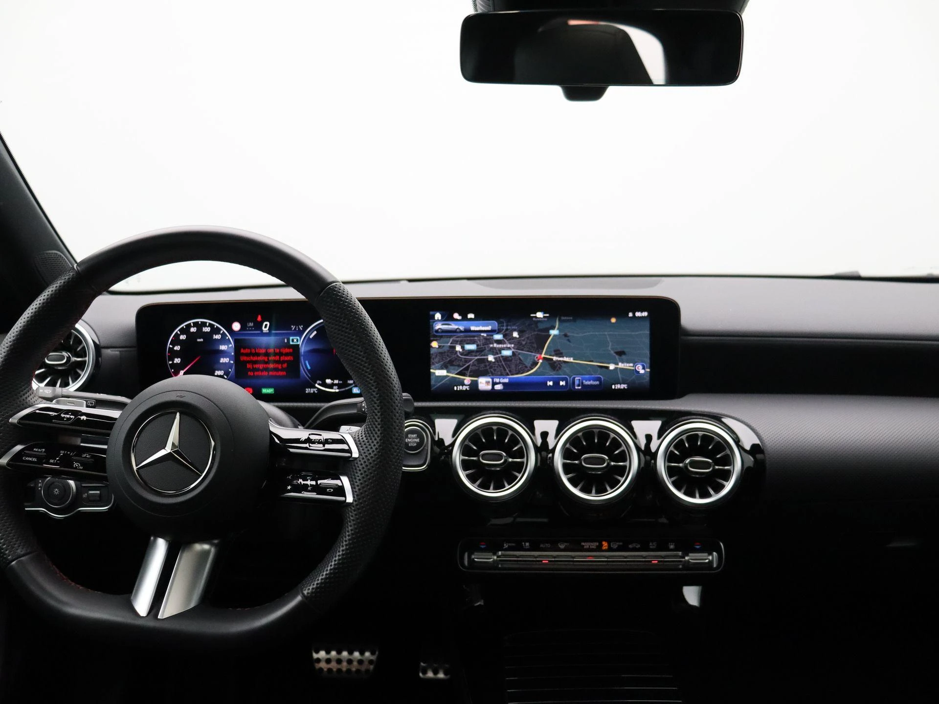 Mercedes-Benz-Classe A-image-18