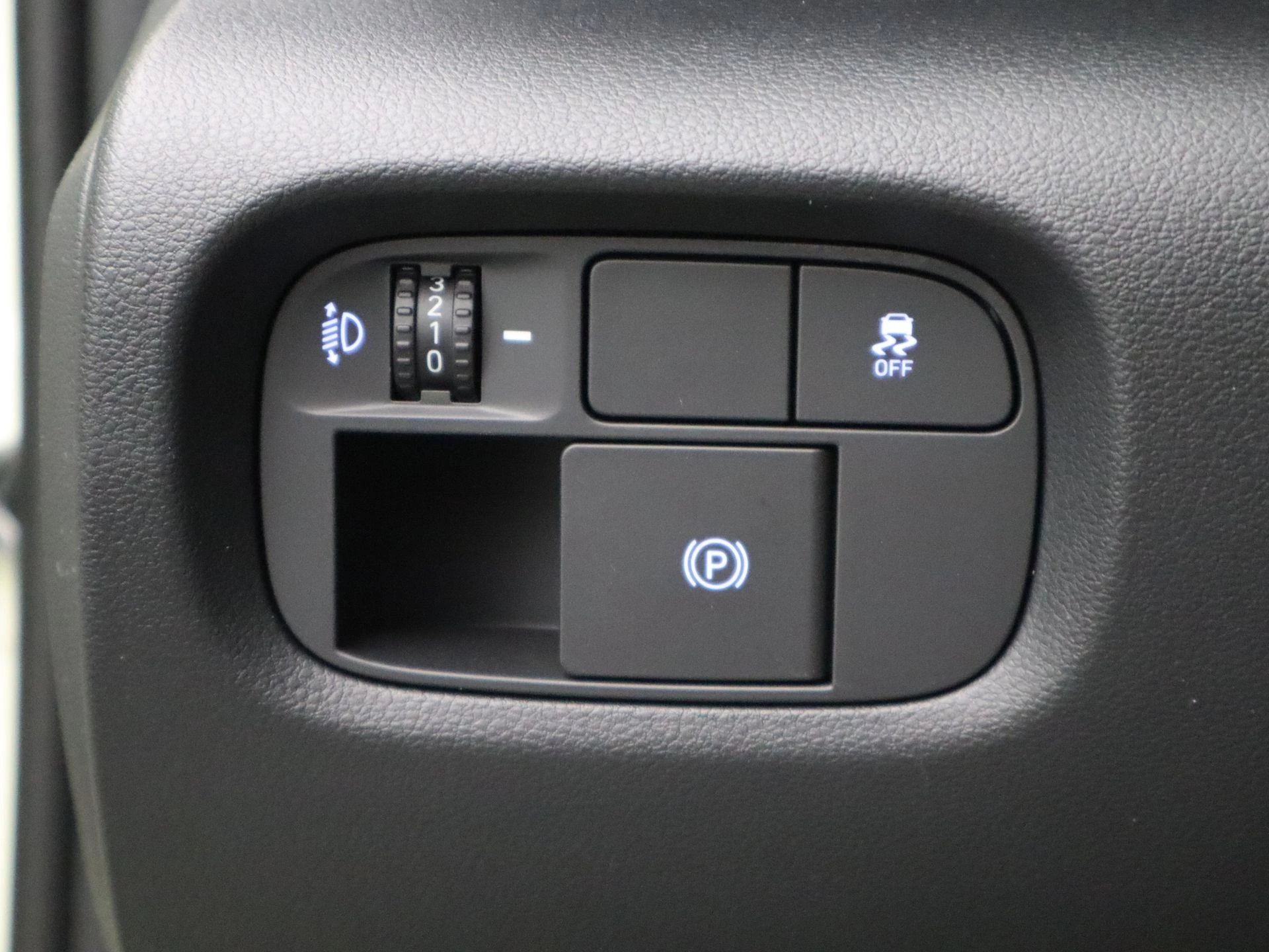 Hyundai-Inster-image-23