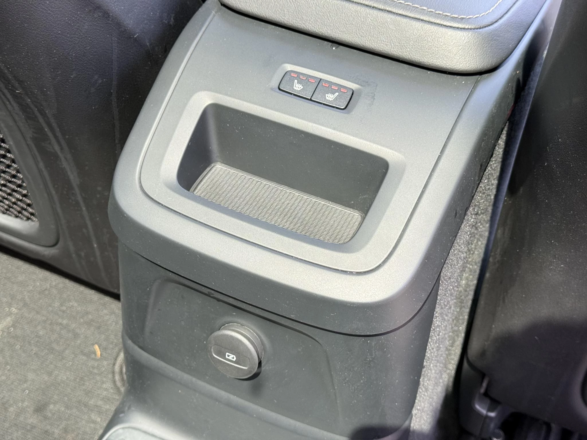 Volvo-XC60-image-14