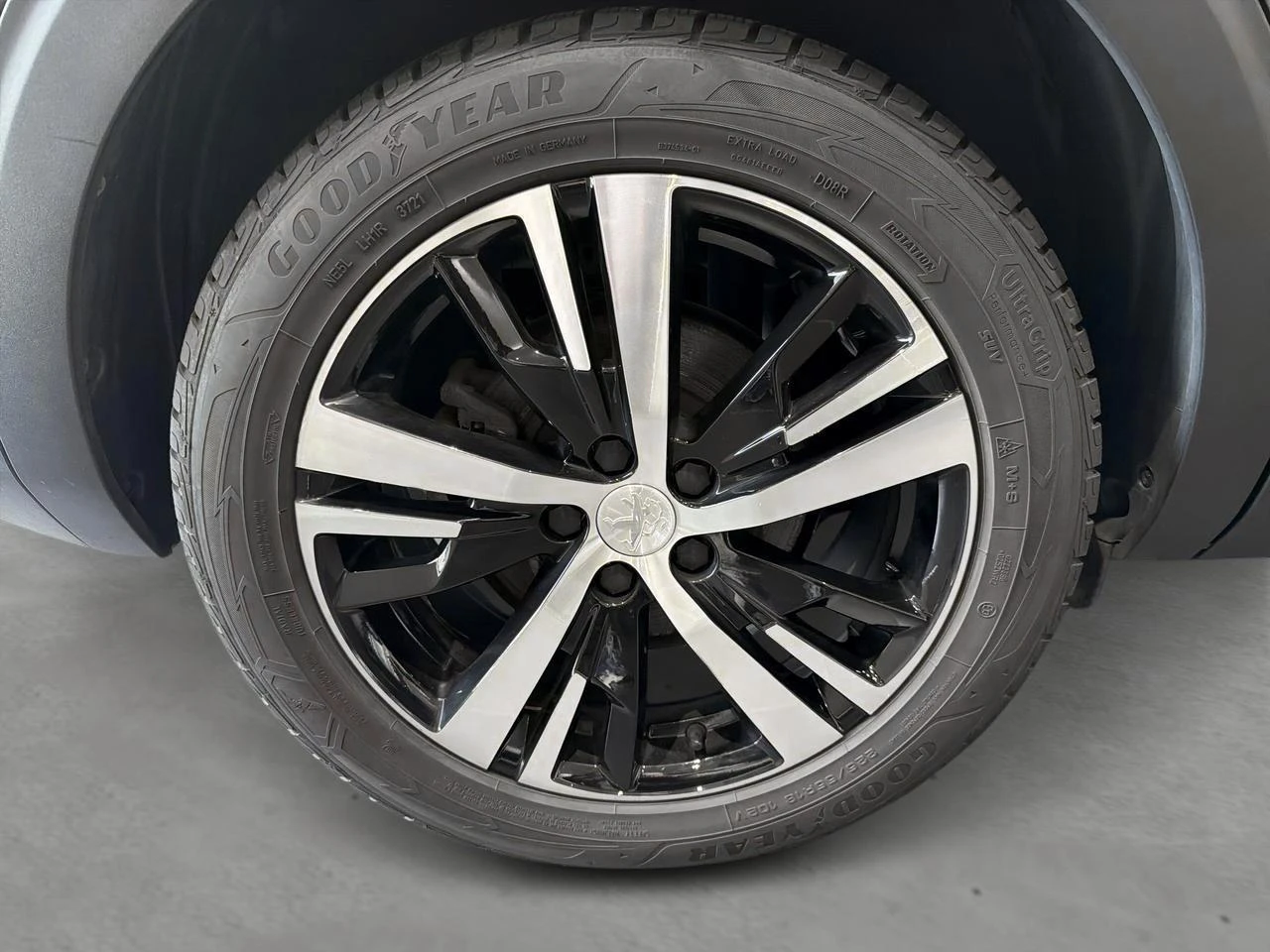 Peugeot-5008-image-5
