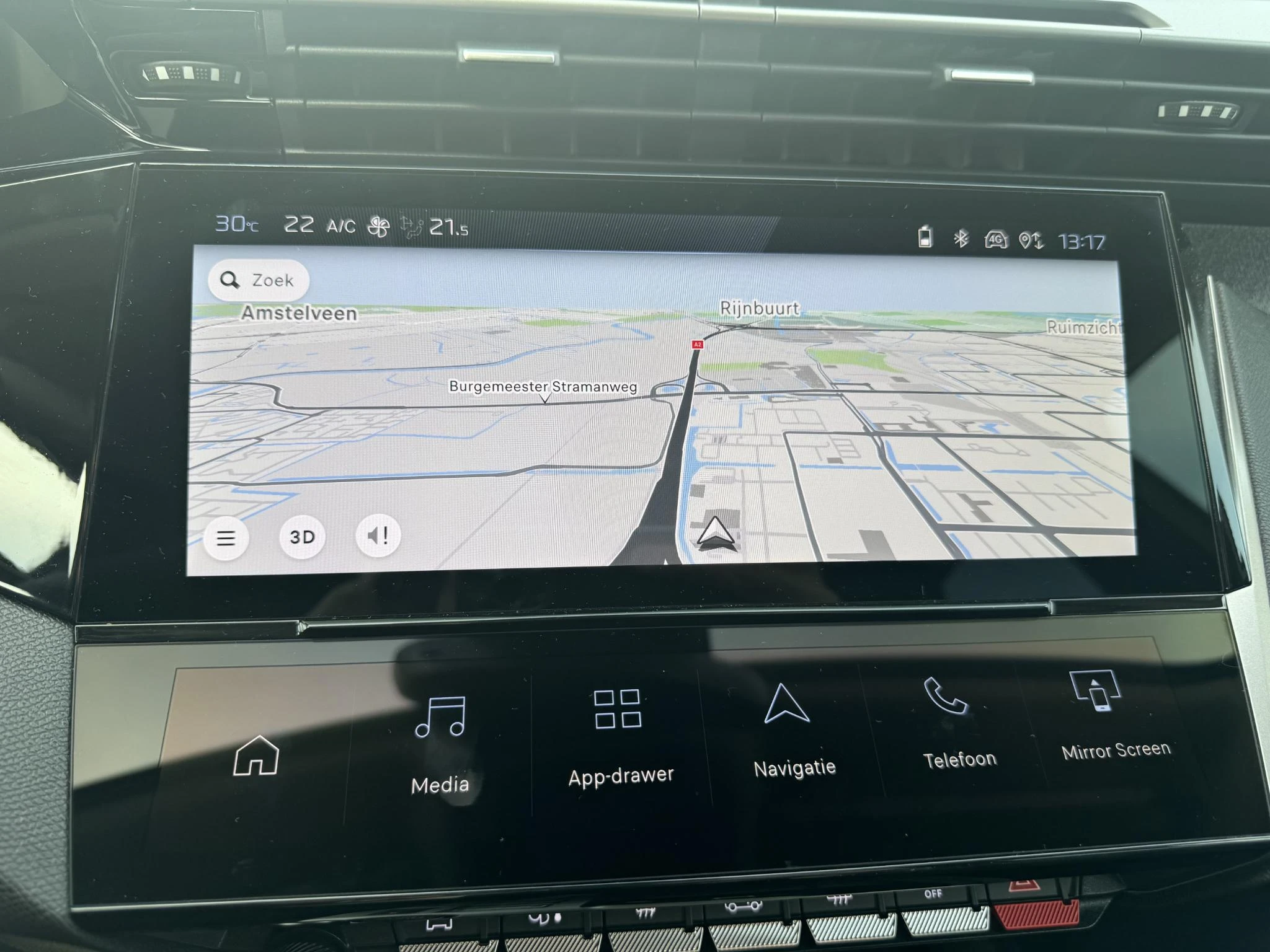 Peugeot-408-image-15