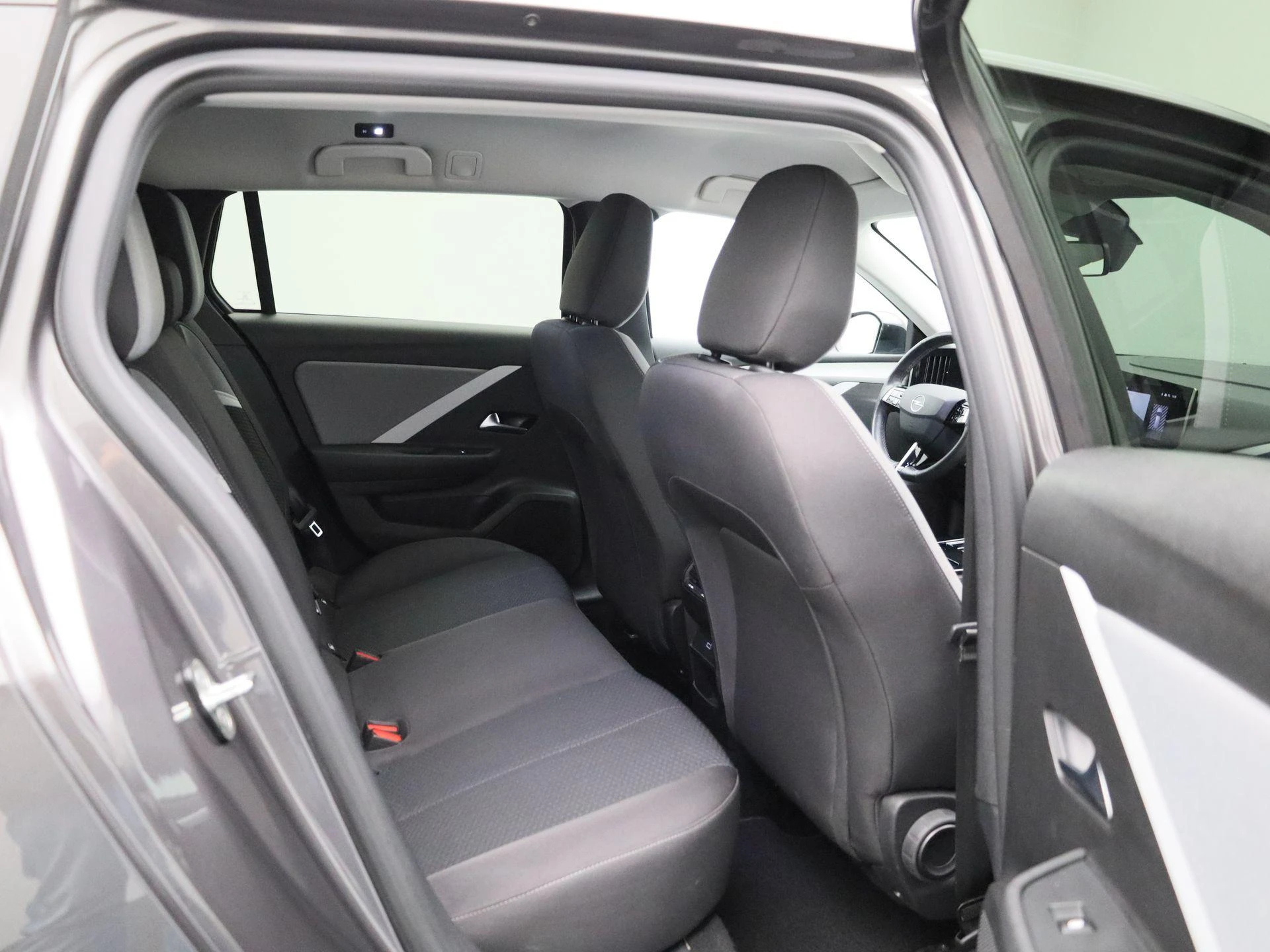 Opel-Astra-image-31