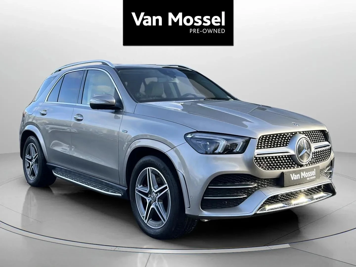 Mercedes-Benz-GLE-image-2