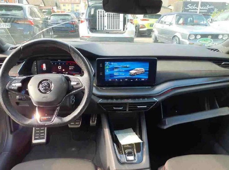 Škoda Octavia Combi RS 2.0 TDI DSG 4x4 Matrix, AHK