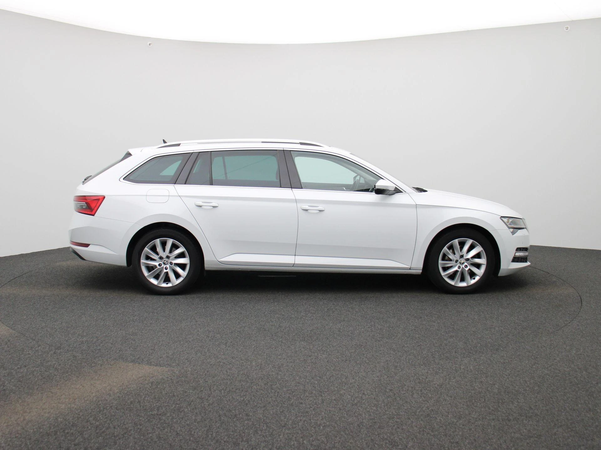Škoda-Superb-image-6
