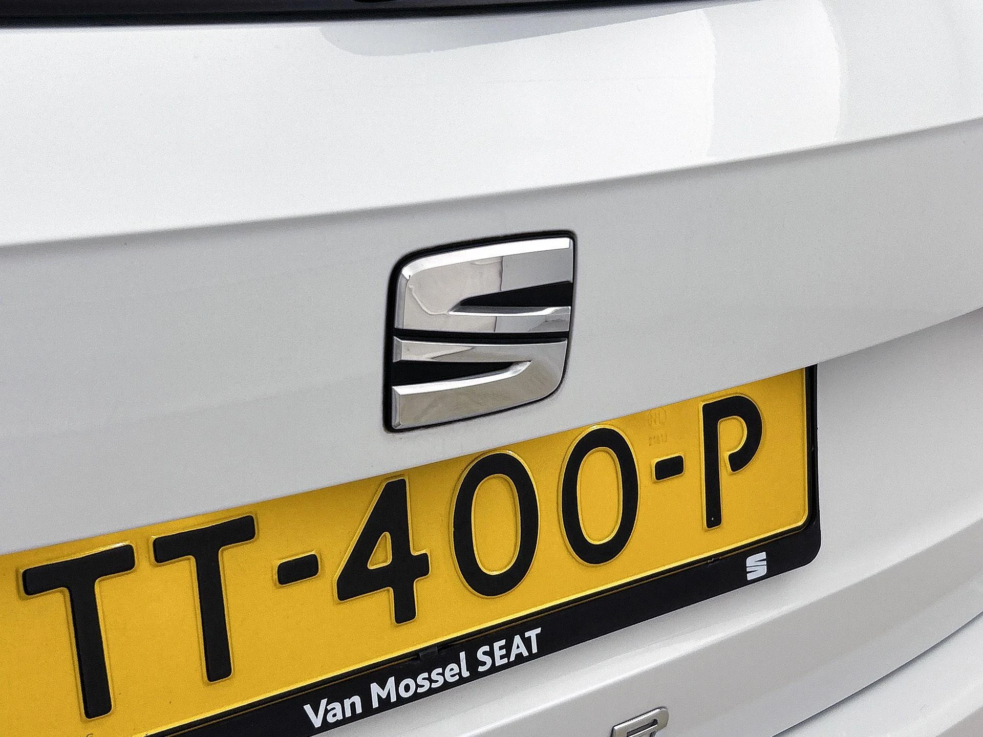SEAT-Arona-image-20