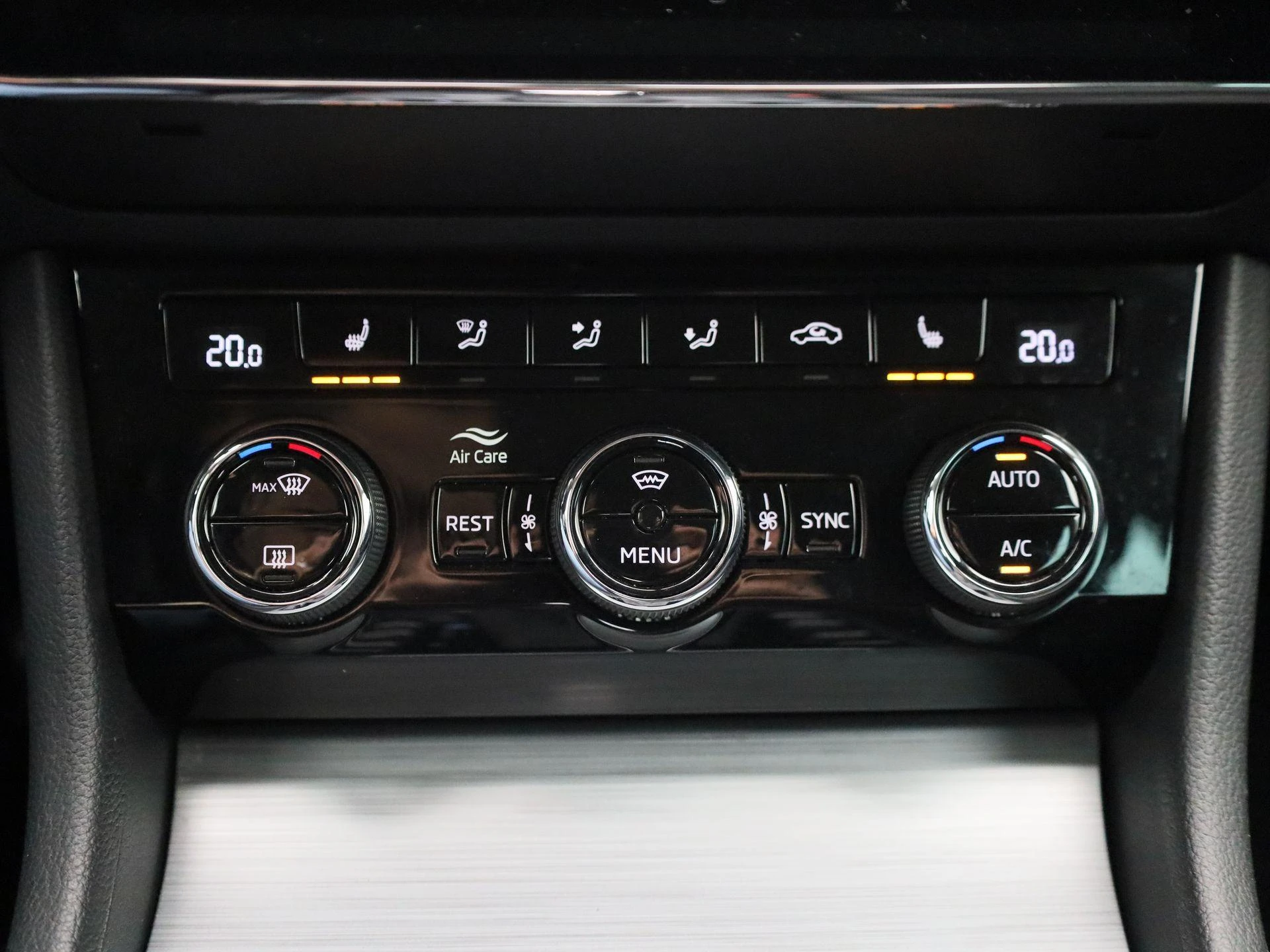 Škoda-Superb-image-17