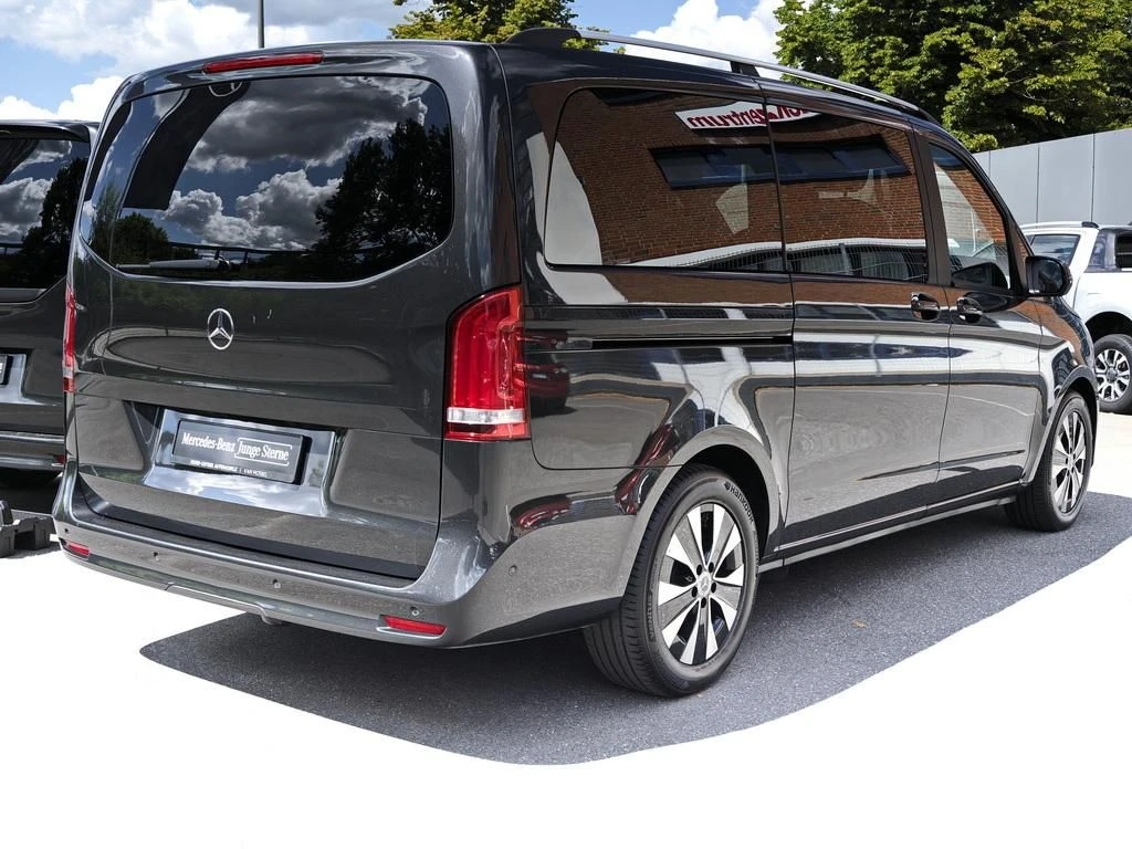 Mercedes-Benz-V-Klasse 220-image-4